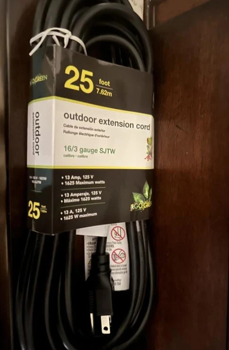 GoGreen Power 25 ft. 16/3 Heavy Duty Outdoor Extension Cord – Black