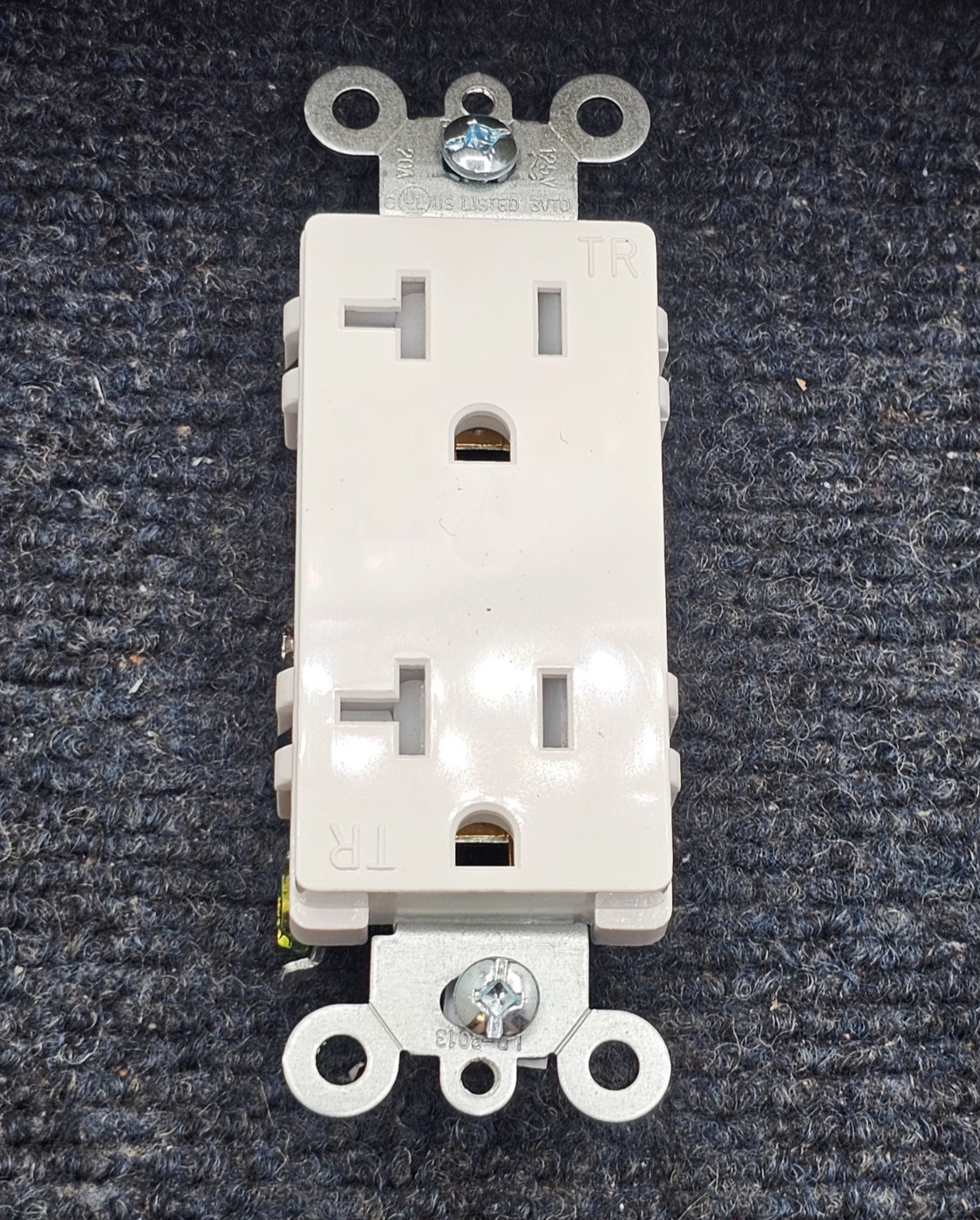 ( QTY 10 ) Micmi B08N2ZG8HD: Outlet Socket, Decora Duplex Receptacle 125V 20A