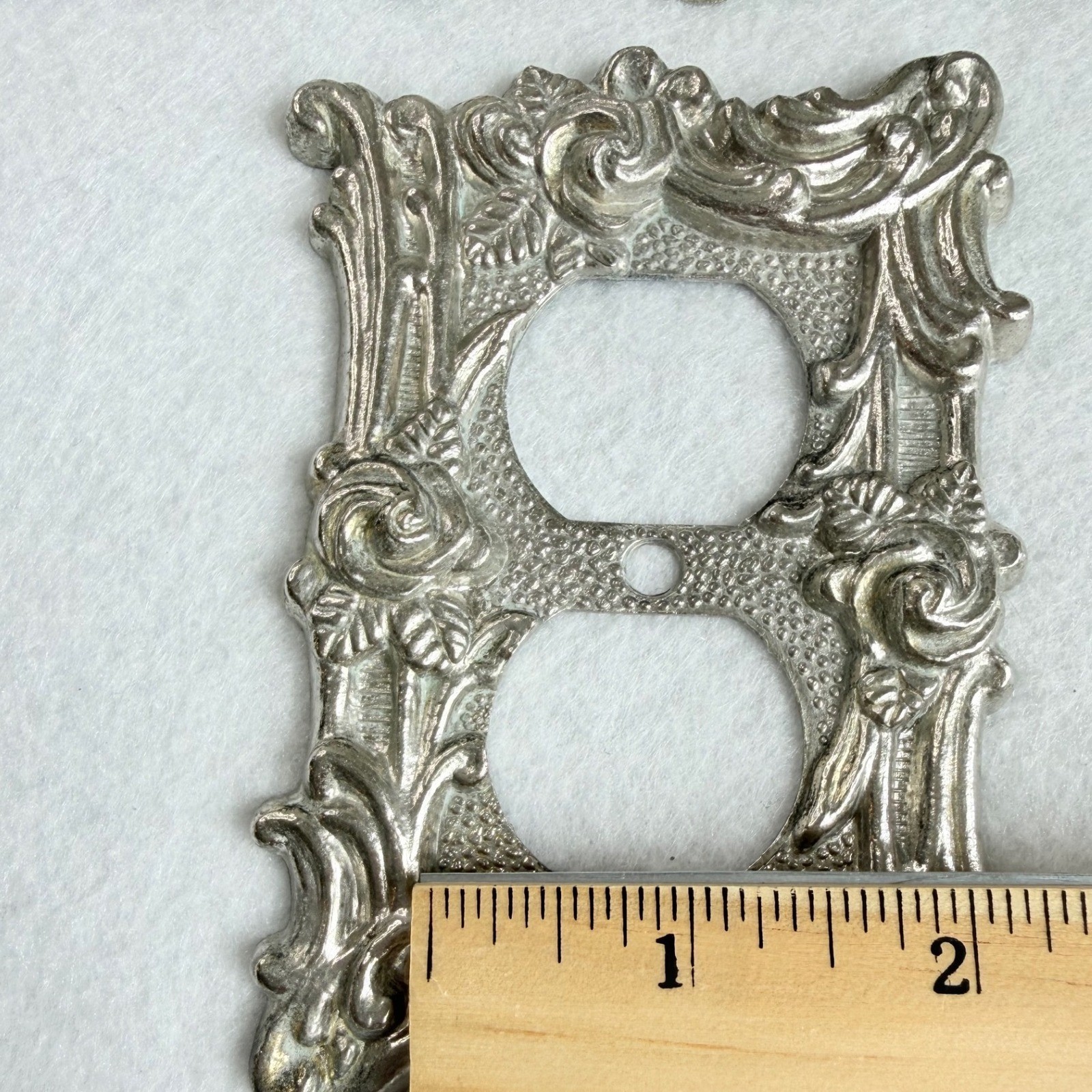 Vintage Outlet Cover Set 5 Silver Good Ornate Rococo Floral Rose Metal USA