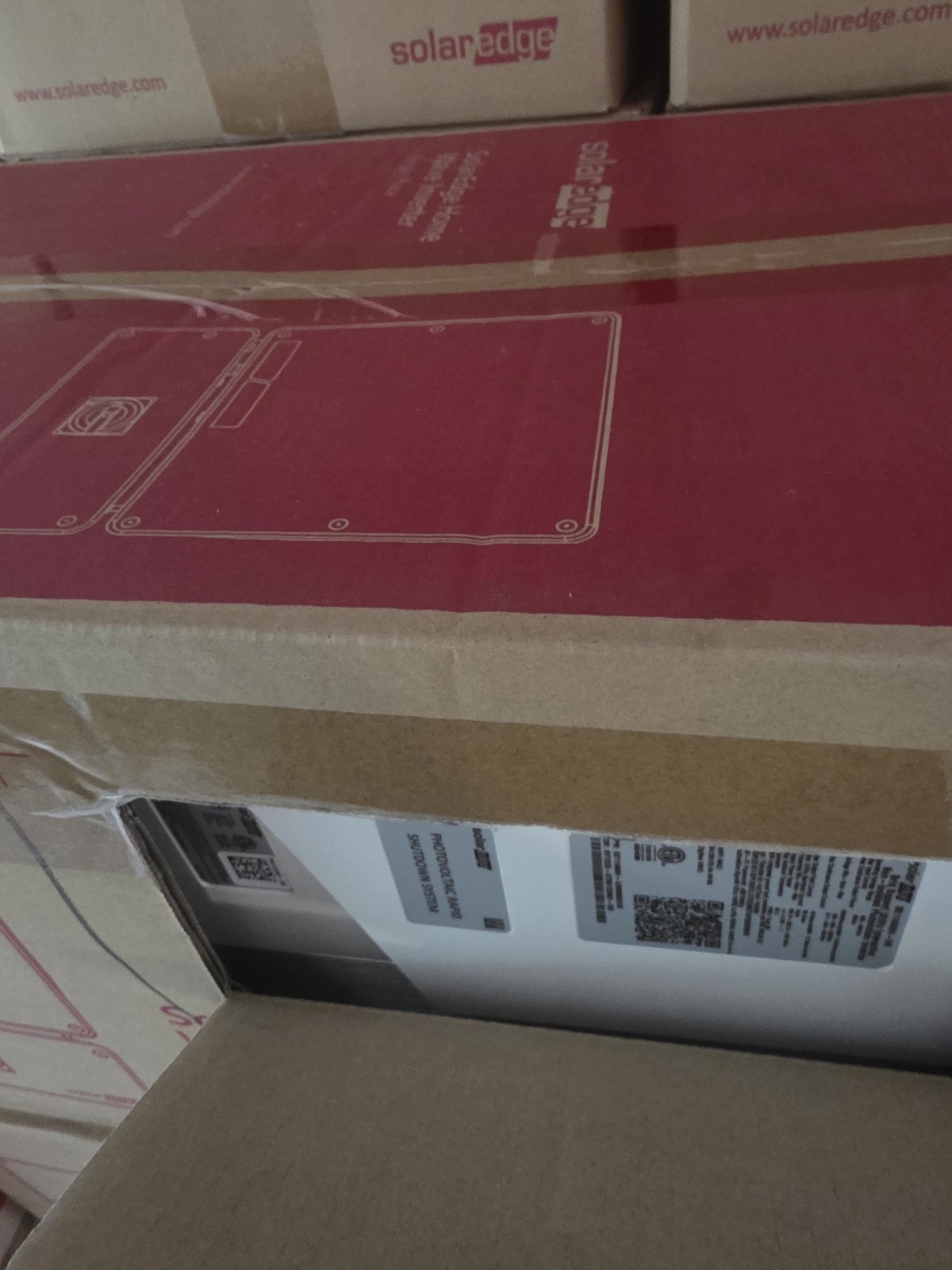SolarEdge SE11400H-US000BEU5 11.4kW Home Wave Inverter New Sealed Box Single…