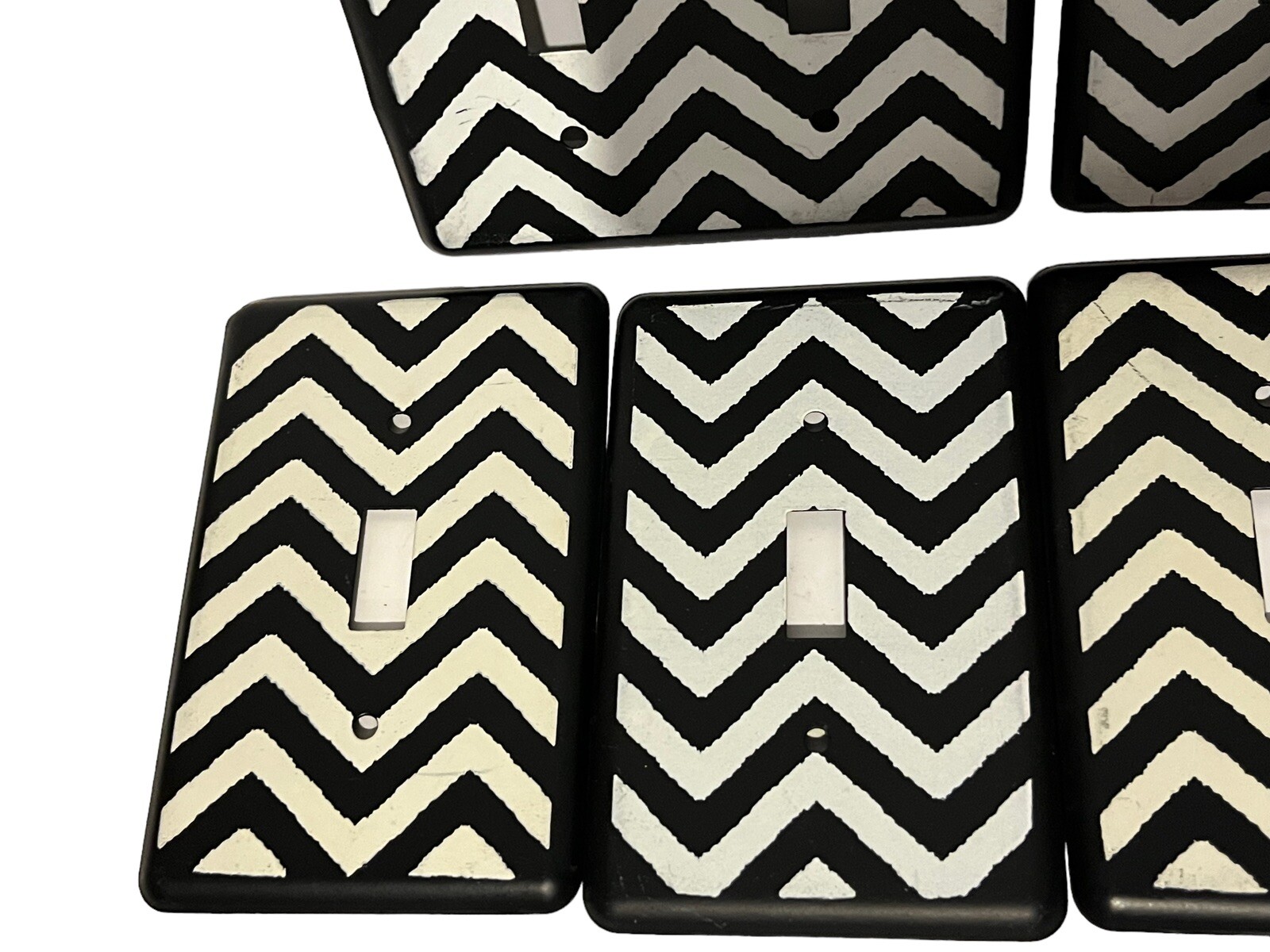 Chevron Zig Zag Black and White Metal Wall Decor Light Switch Plates Lot of 6