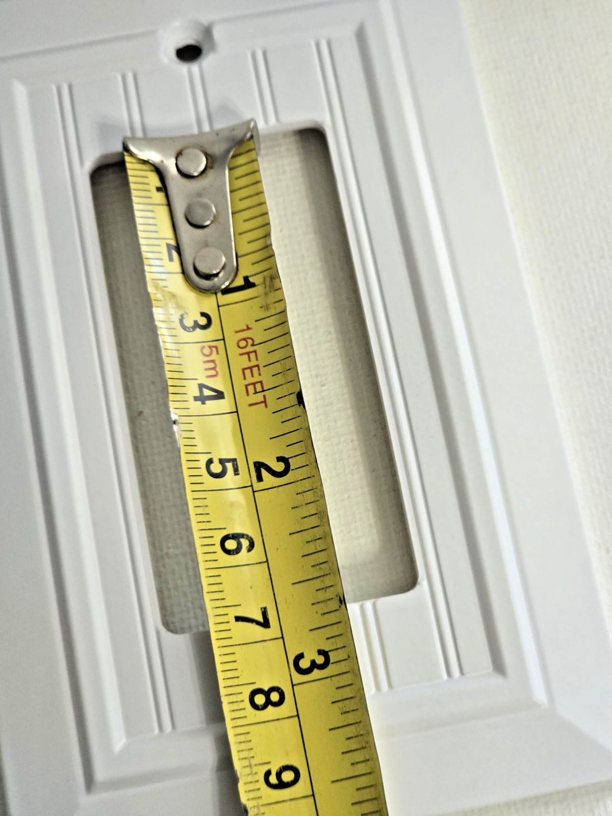 2 White Classic Beadboard Pattern Wall Plate Cover Strong Polycarbonate 1-gang