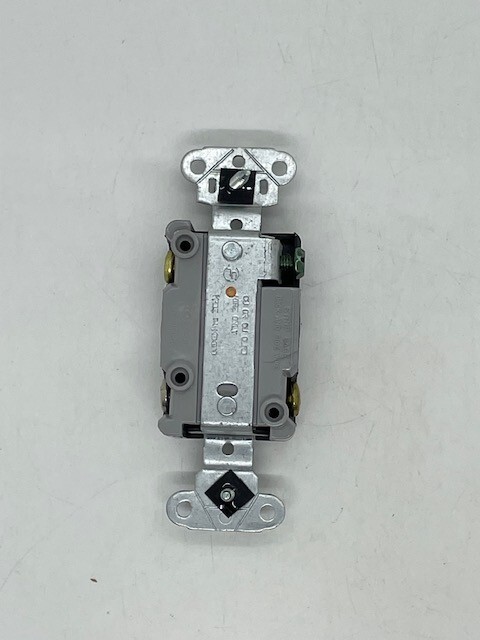 P&S 3820 STRAIGHT BLADE RECEPTACLE 3 POLE 4-WAY 20A 125V FREE SHIPPING b