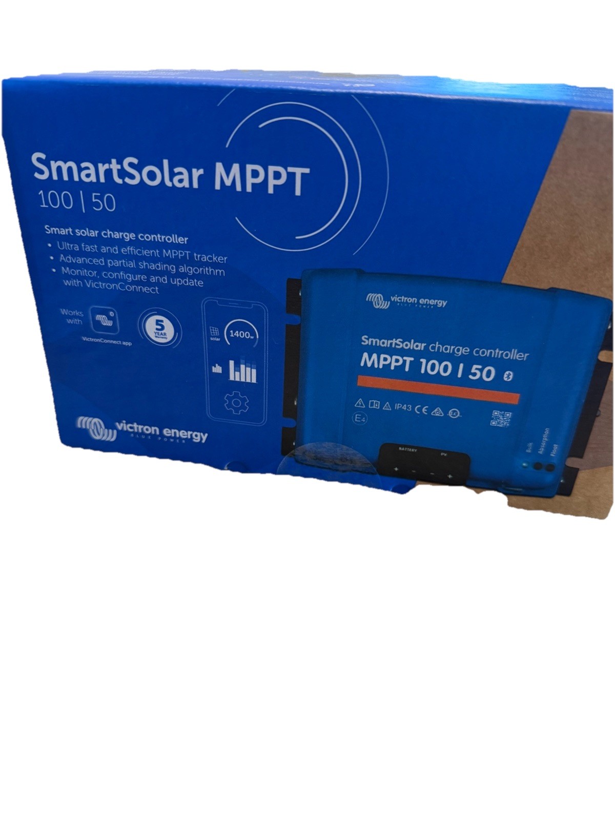 50A Victron Energy SmartSolar Solar Charge Controller (Bluetooth) -MPPT 100/50