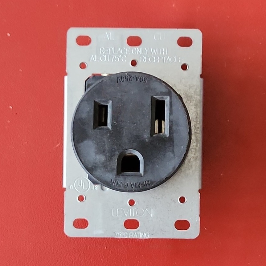 Leviton 7593 Heavy Duty Industrial Outlet 30A 250V Black 3-Prong Wall Mount