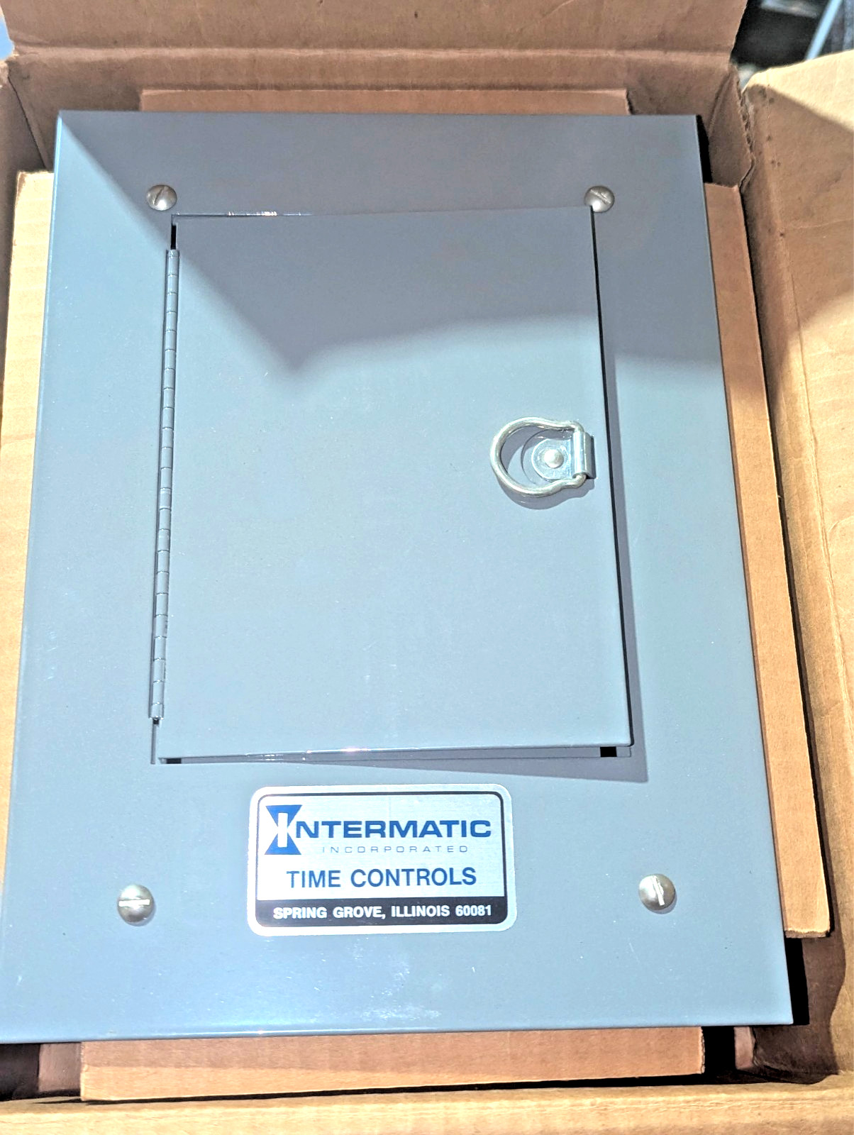 Intermatic 2T304A Flush Mount Case with Latch (Case Only)