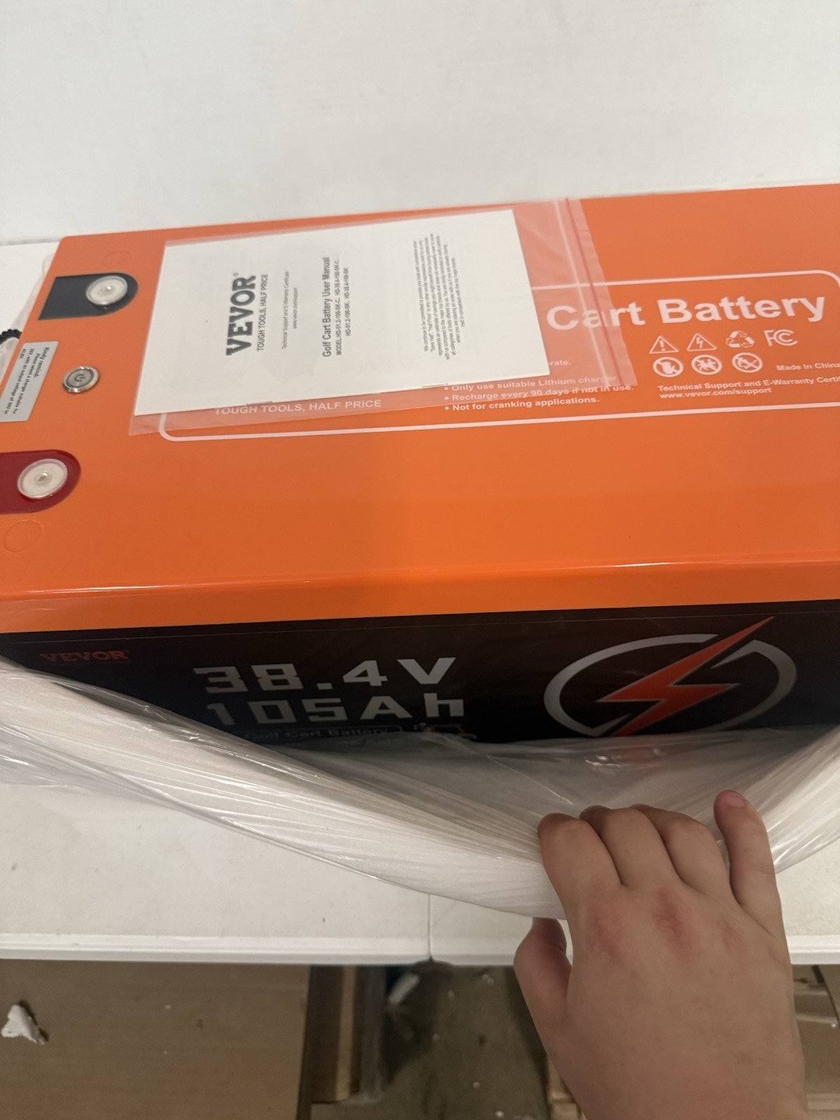 VEVOR 36V 105Ah Golf Cart Lithium Battery with LCD Monitor and 4000+ Cycles