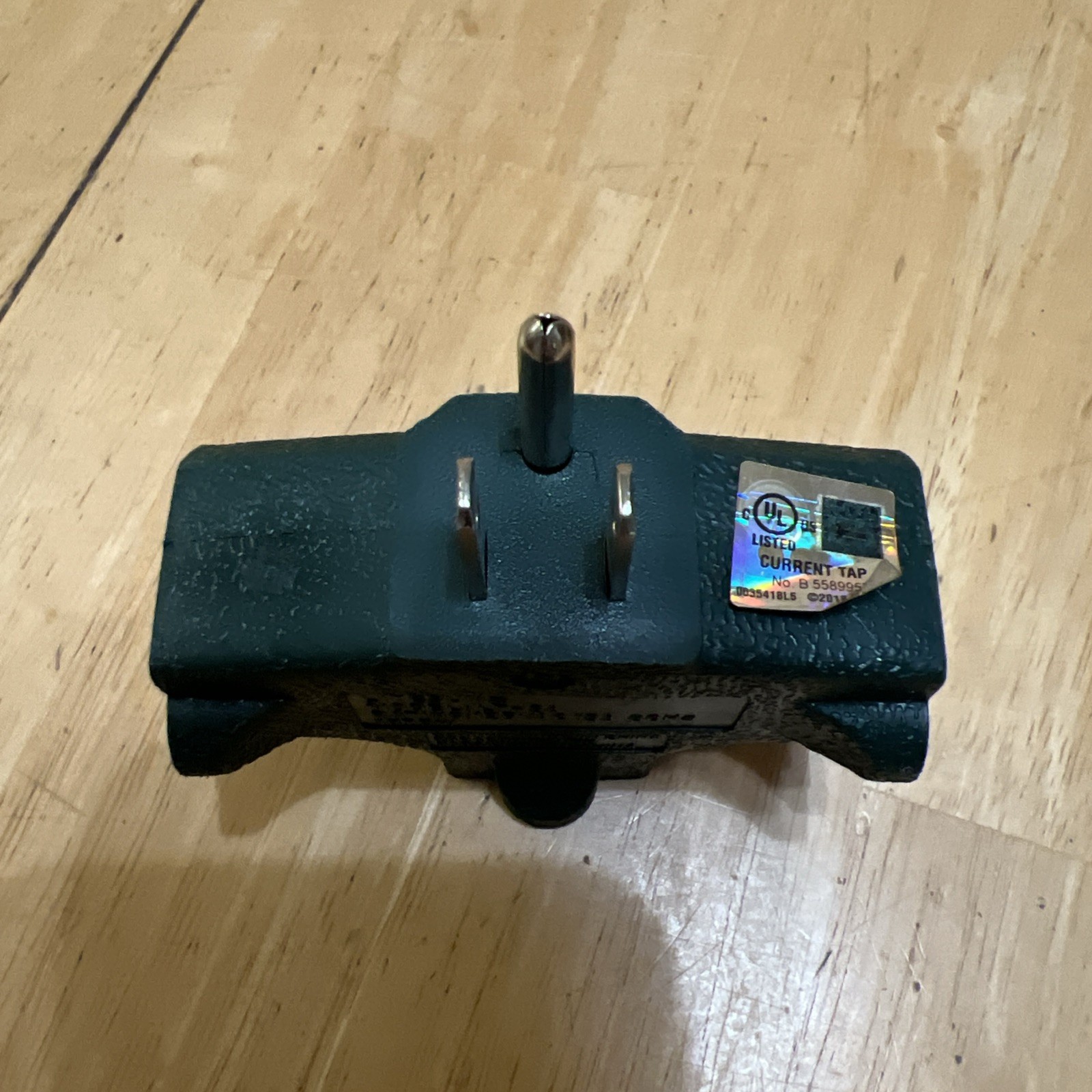 Commercial Electric Plug Adaptor Outlet Litesun LT-8A 3-Way 15A 125V 60Hz 1875 W