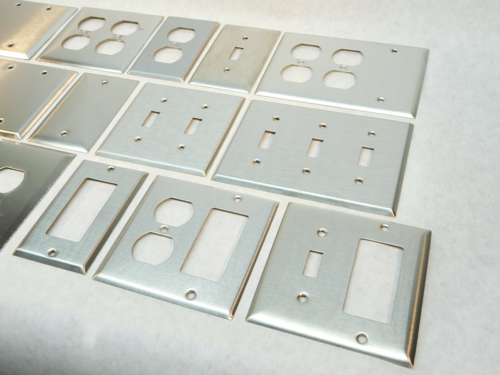 DUPLEX PLUG OUTLET RECEPTACLE SWITCH BLANK GANG STAINLESS STEEL COVER PLATE CT