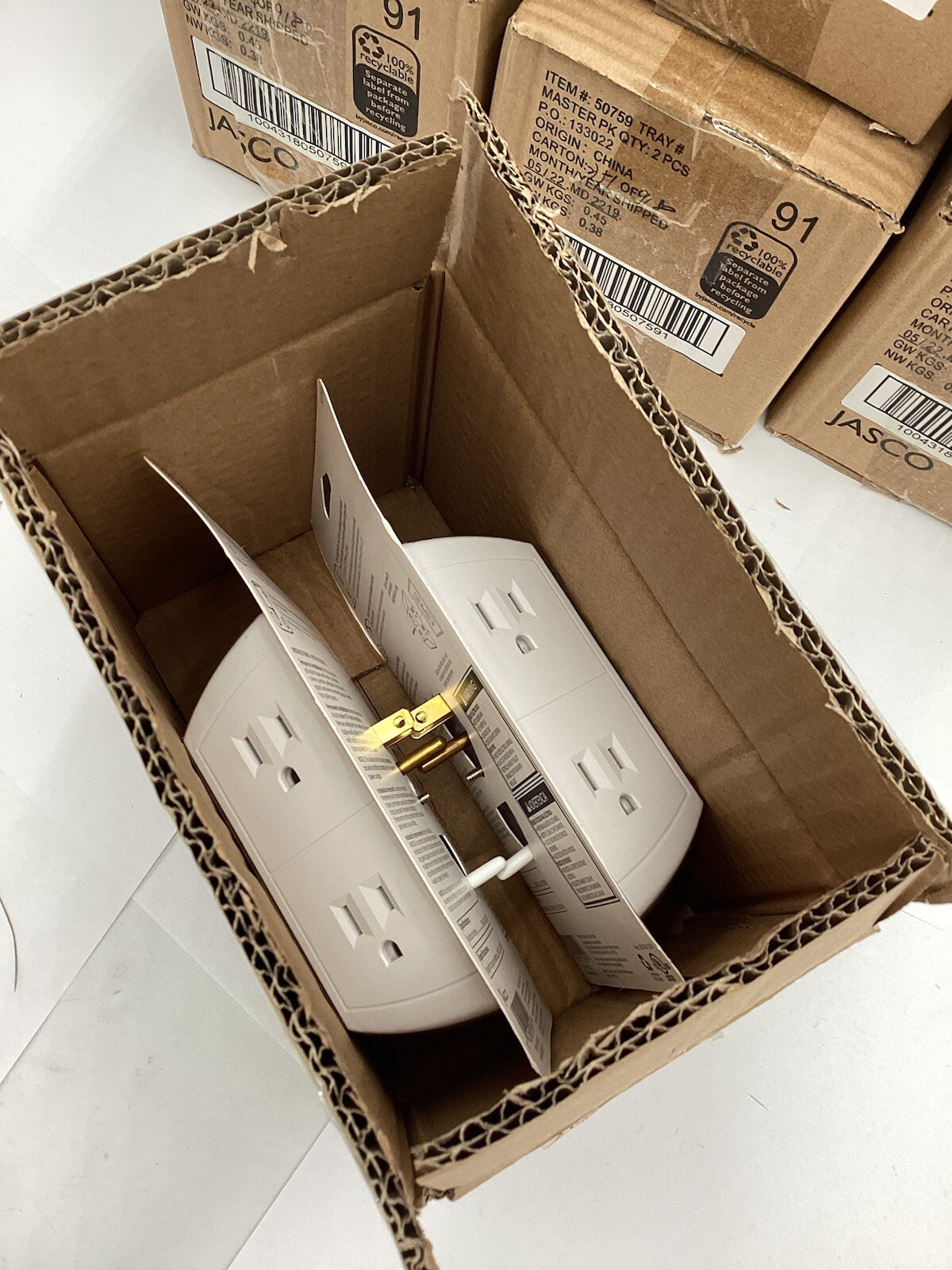 GE Grounded Adapter Spaced Six 6 Outlet Converter Wall Electrical Socket LOT x15
