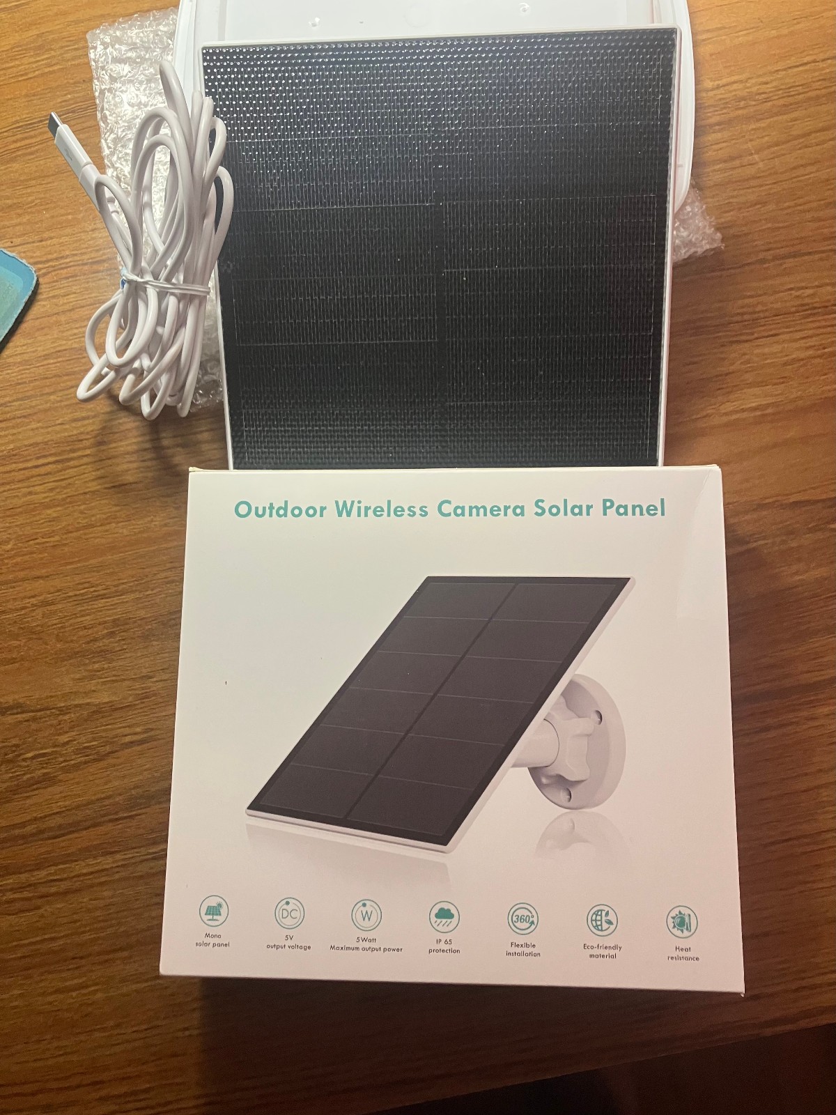 One (1) 5V/5W mono solar panel