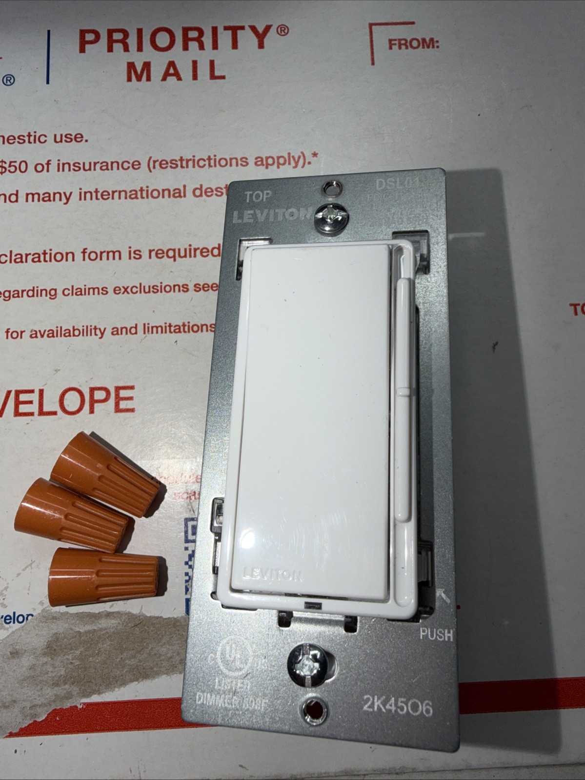 Leviton Decora+ Rocker Dimmer Switch with Slide Bar DSL01 – 3PW