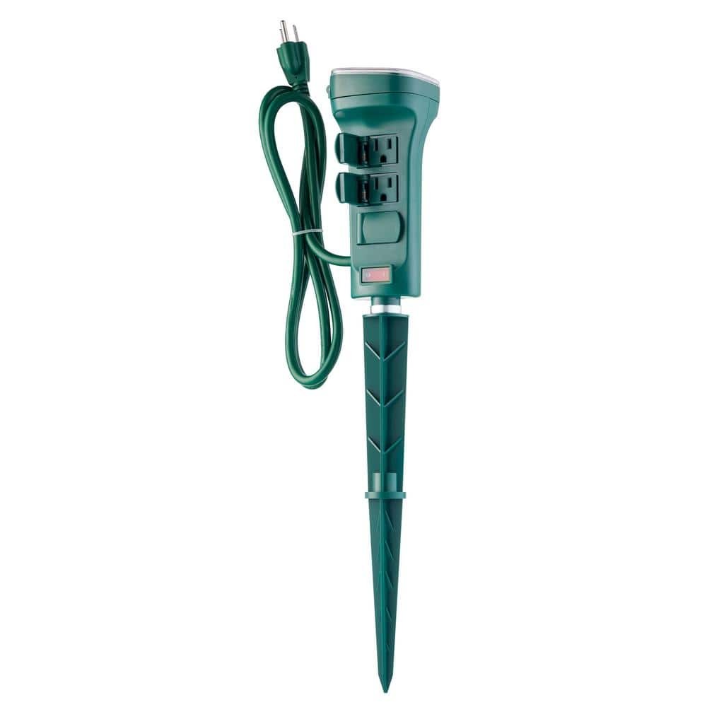 Defiant Smart Outdoor 4 ft. 6-Outlet Power Stake Timer Powered by Hubspace
