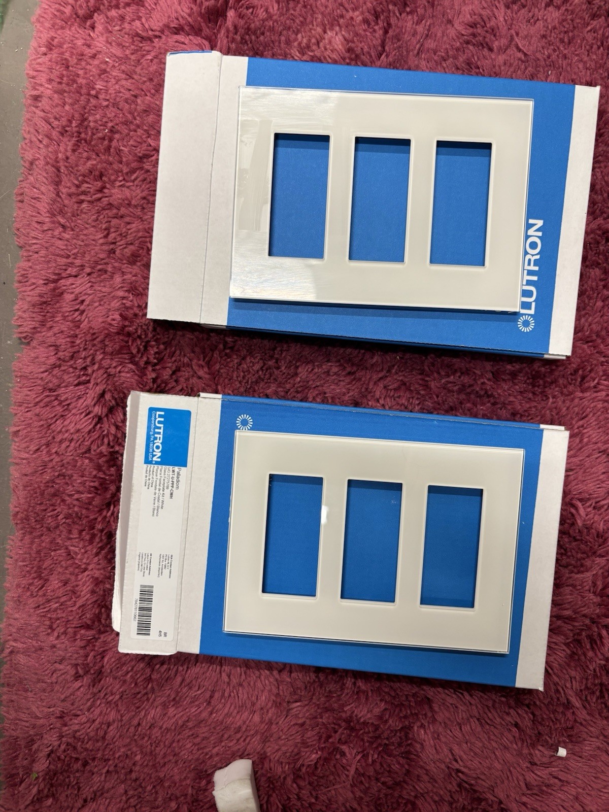 Lutron Palladiom LWT-U-PPP-CWH 3 Gang Wall Plate w/ 3 Buttons Kits