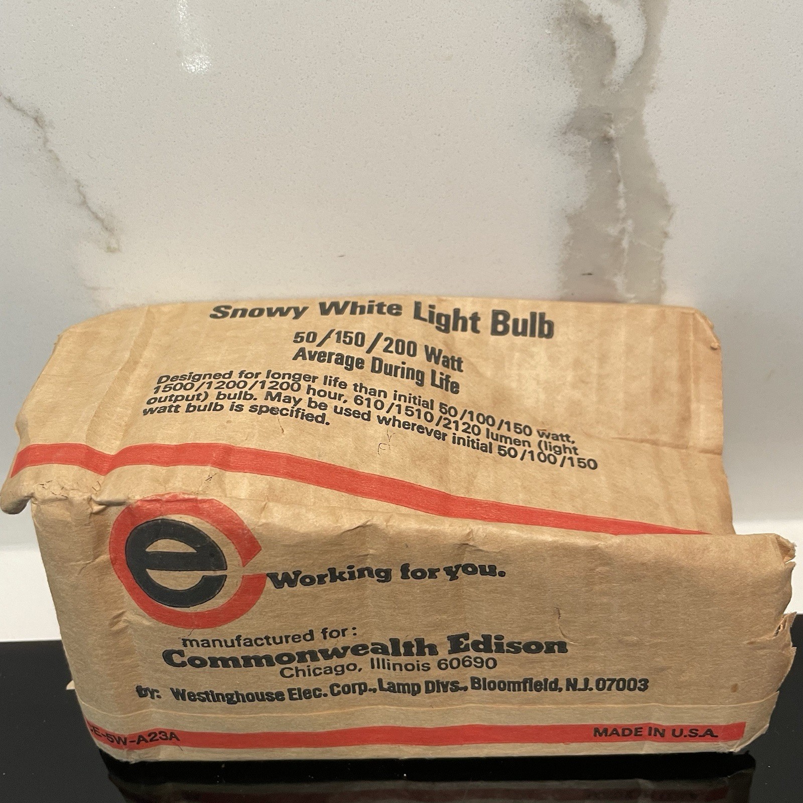 3-way Comed 51/153/204 Watt Light Bulb Com Ed Commonwealth Edison Westinghouse