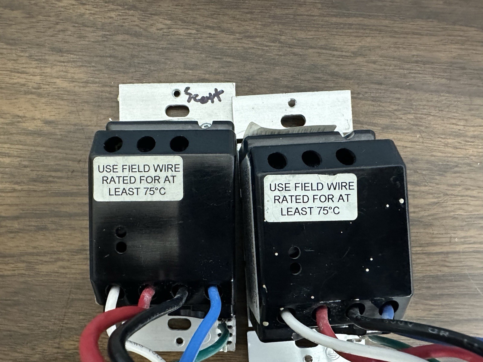 Lutron HRD-8ANS HomeWorks RF Maestro Electronic Switch Lot Of 2