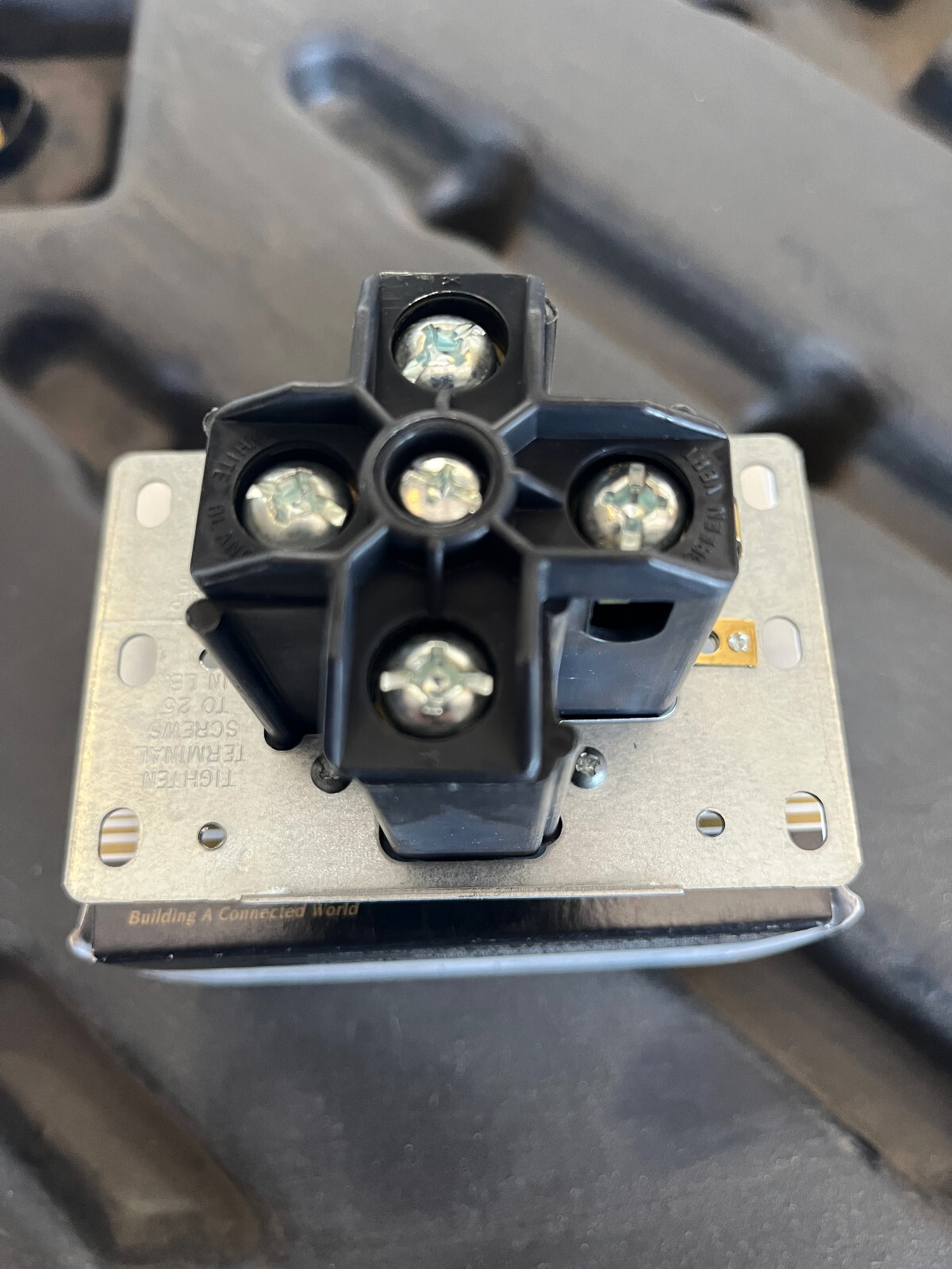 (Box Of 10) Leviton Flush Mount Receptacle Outlet 30A 125/250V P/N 278 4 wire
