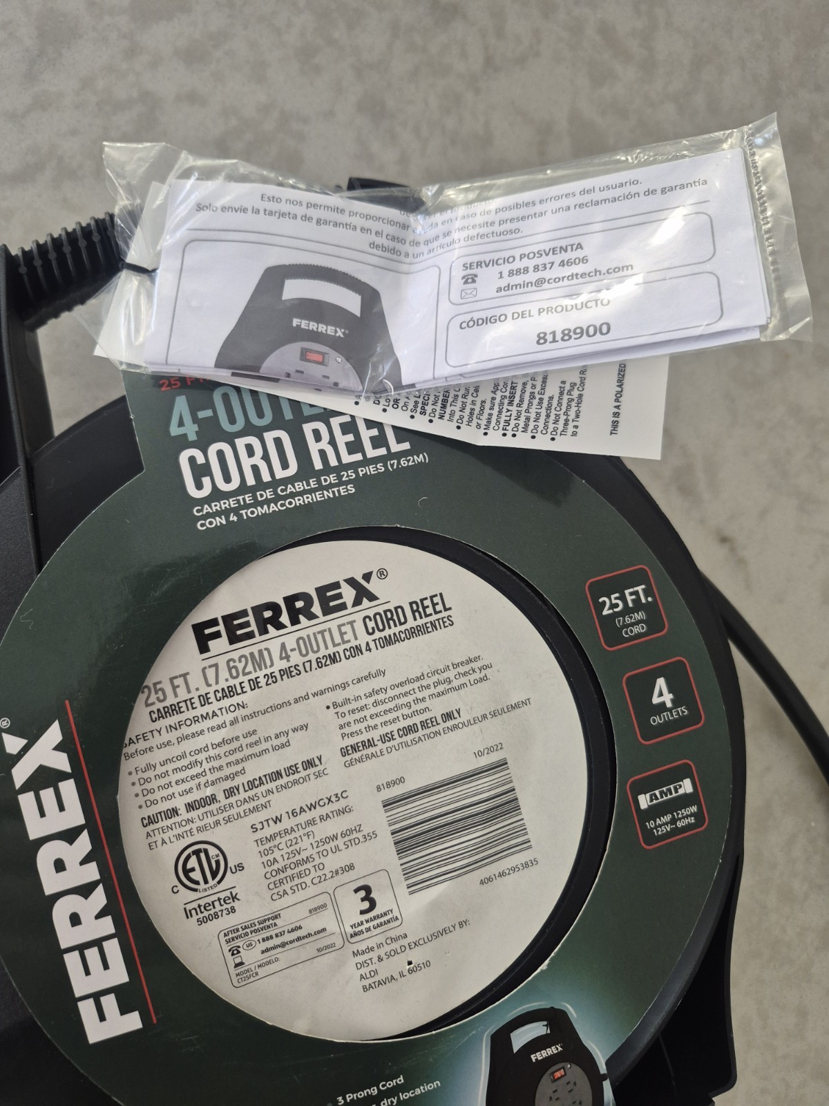 Brand New In Packagin Ferrex 4 Outlet Cord Wheel 25 Feet 10 Amp 1250W 125V 60Hz