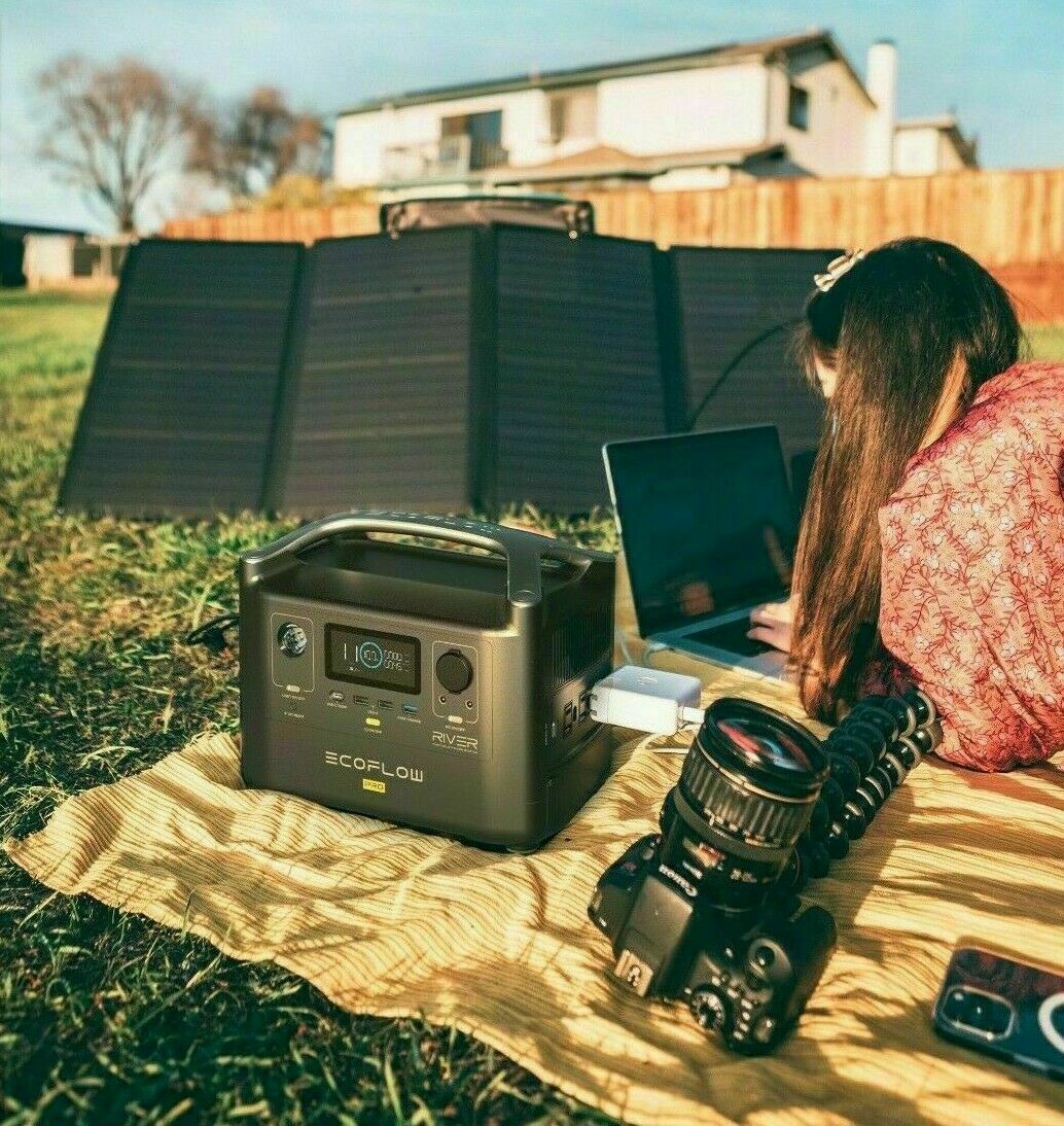 EcoFlow 110W Portable Solar Panel Foldable with Carry Case Certified Refurbished