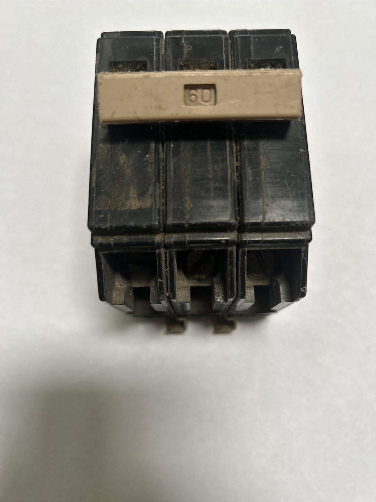 CUTLER HAMMER CH360 60 AMP 3 POLE 120V/240 VOLT CIRCUIT BREAKER TESTED