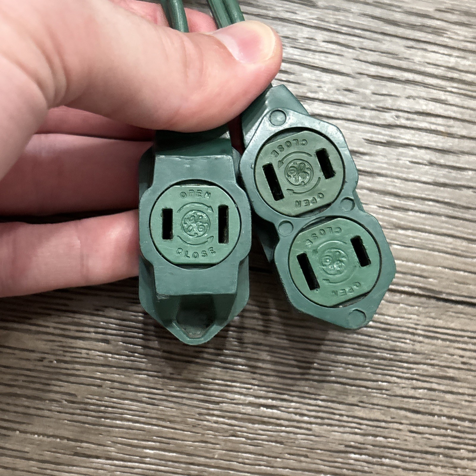 Vintage Set of 2 GE Green Extension Cords. 2 Prong. 9’ Long Each