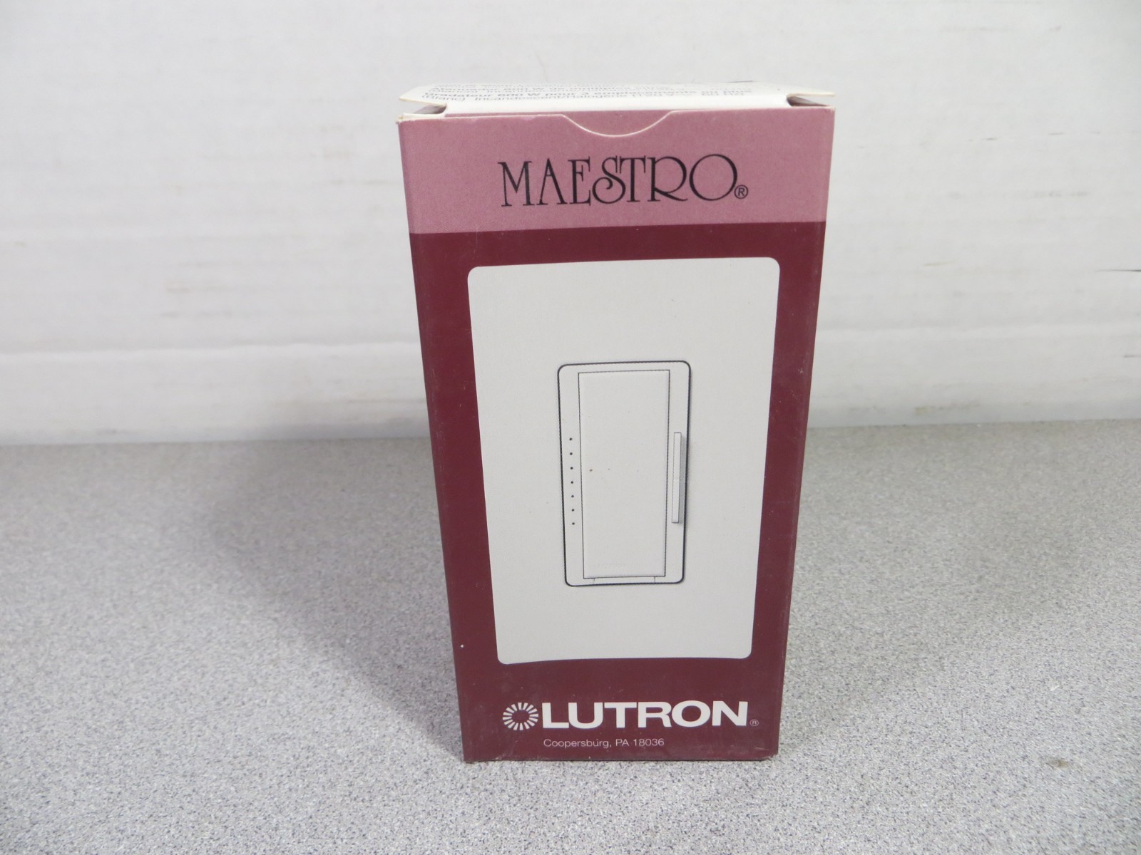 Lutron Maestro Dimmer Switch for Halogen and Incandescent Bulbs MA-600-WH