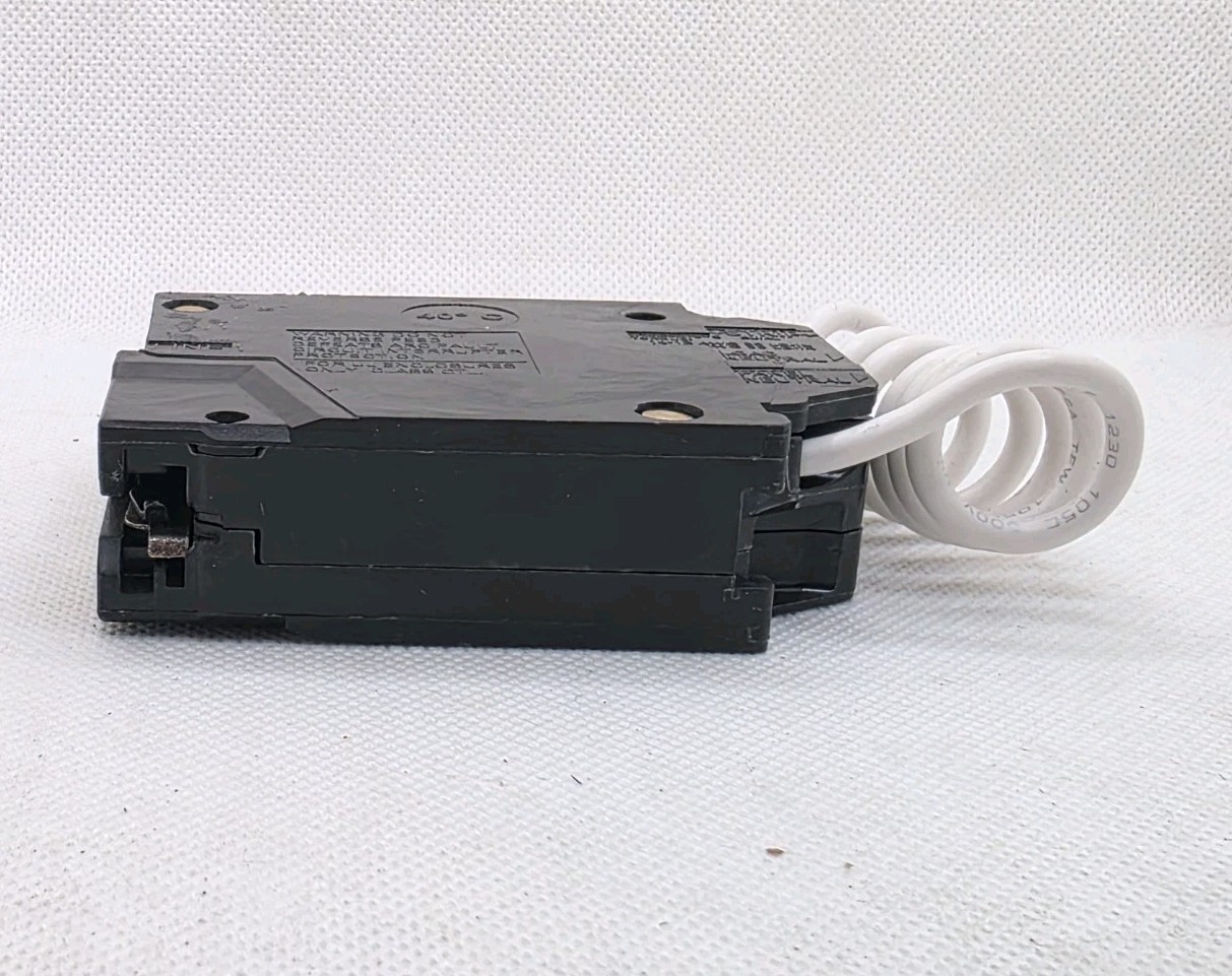 ABB 20 AMP 1 Pole Ground Fault Breaker with Self Test New THQL1120GFTP
