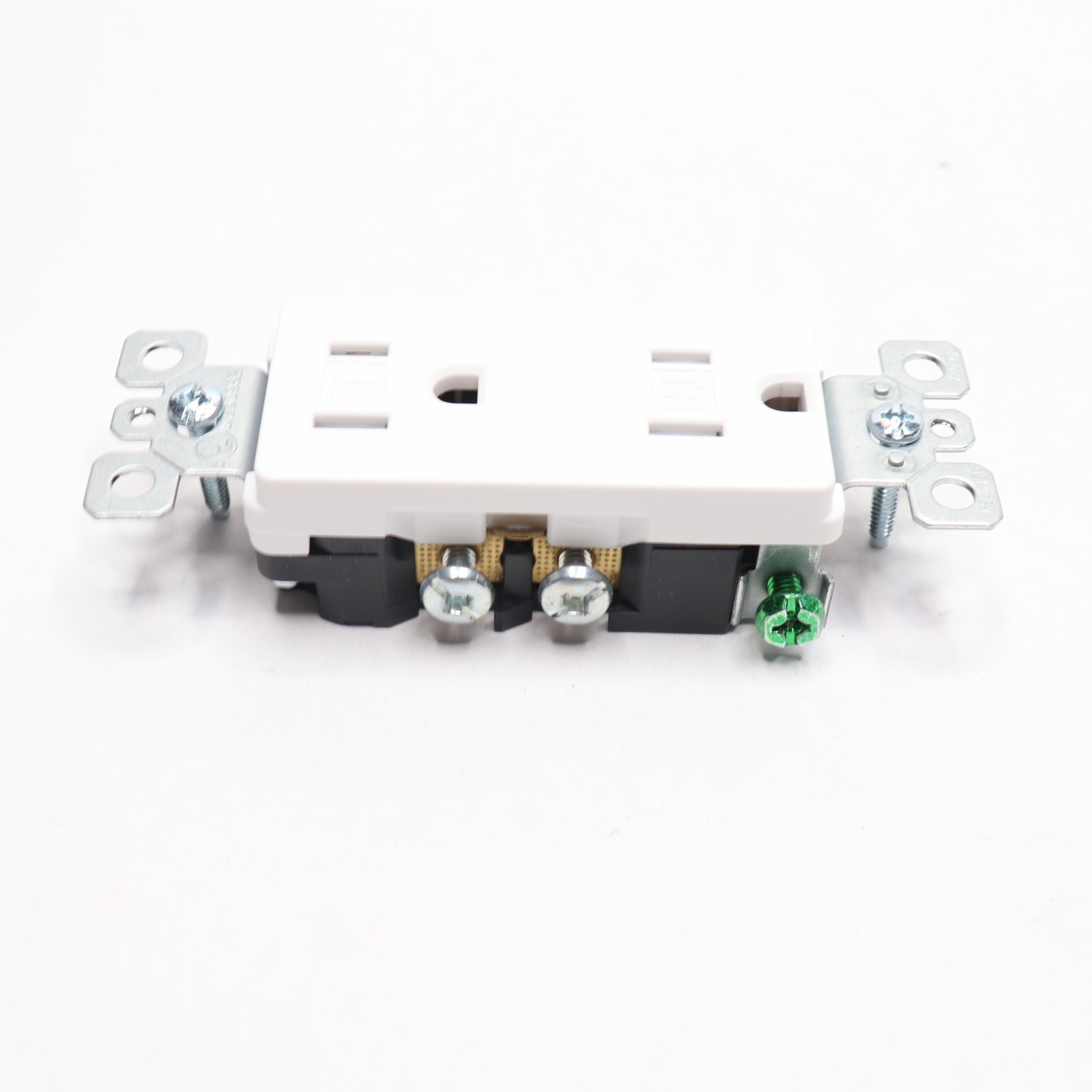 ELEGRP Decor Self Grounding Duplex Outlet White 15 Amp 125-Volt 2007A