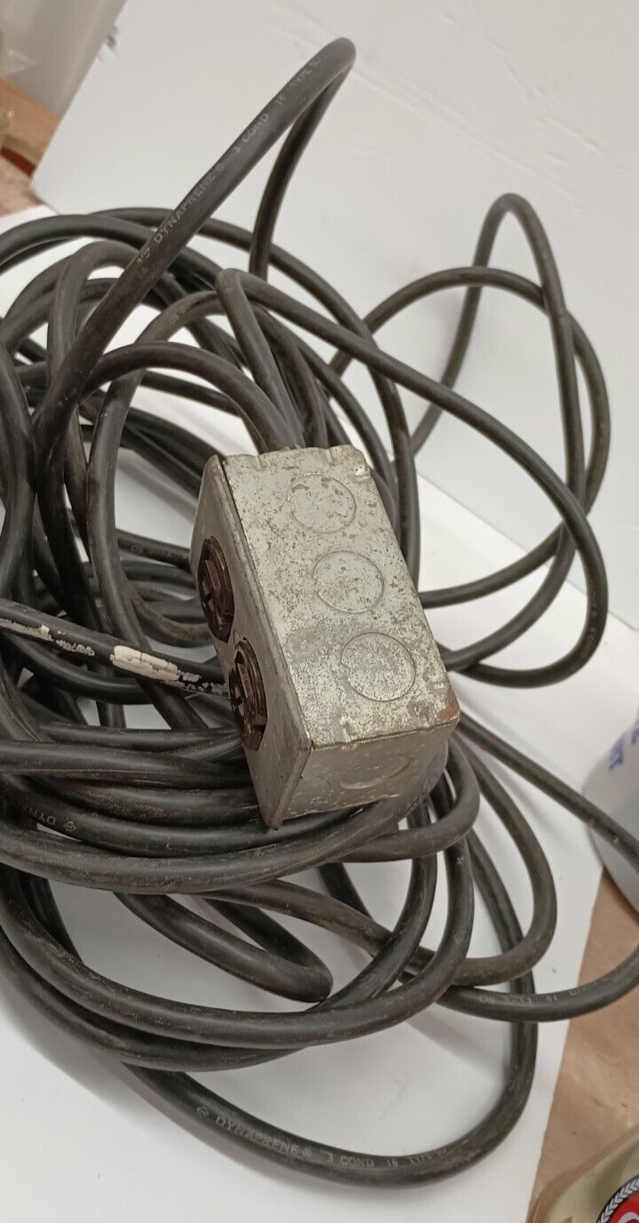 Vtg 5 Wire Leviton 53 ft extension cord metal outlet box cracked duplex no plug