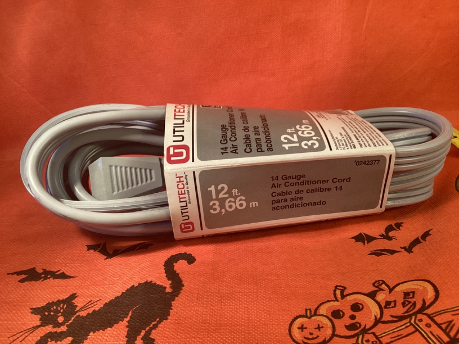 UTILITECH 12 Gauge 15 amp 3 prong 12 feet AIR CONDITIONER CORD extension new