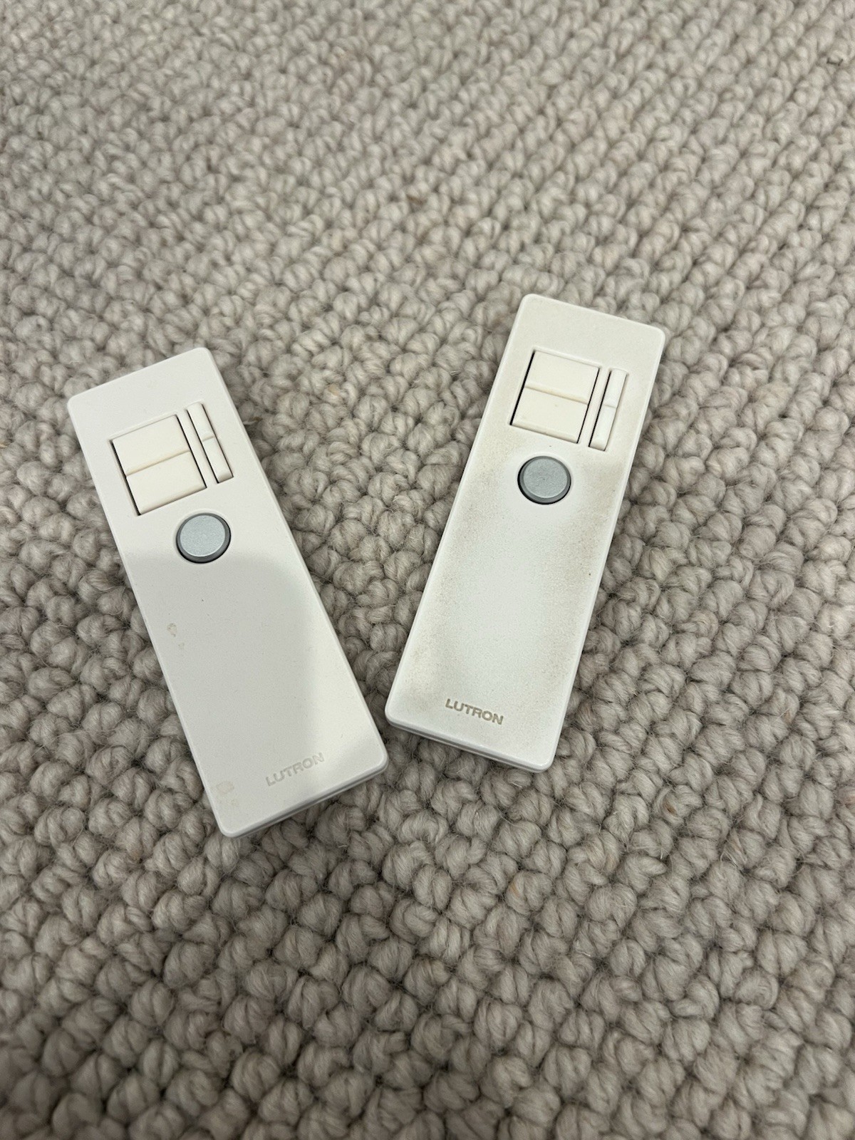 Lutron Mir-600Thw-Wh 600-Watt Maestro Ir Dimmer With Infrared Receiver 2 Remotes