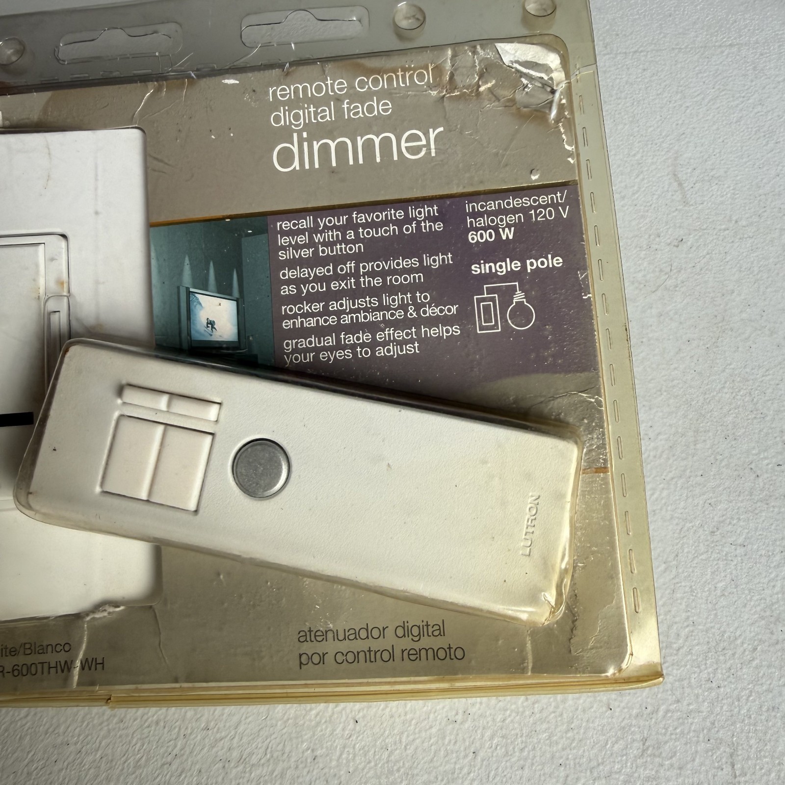 Lutron Maestro IR MIR-600THW-WH Remote Digital Dimmer Decorator Switch White