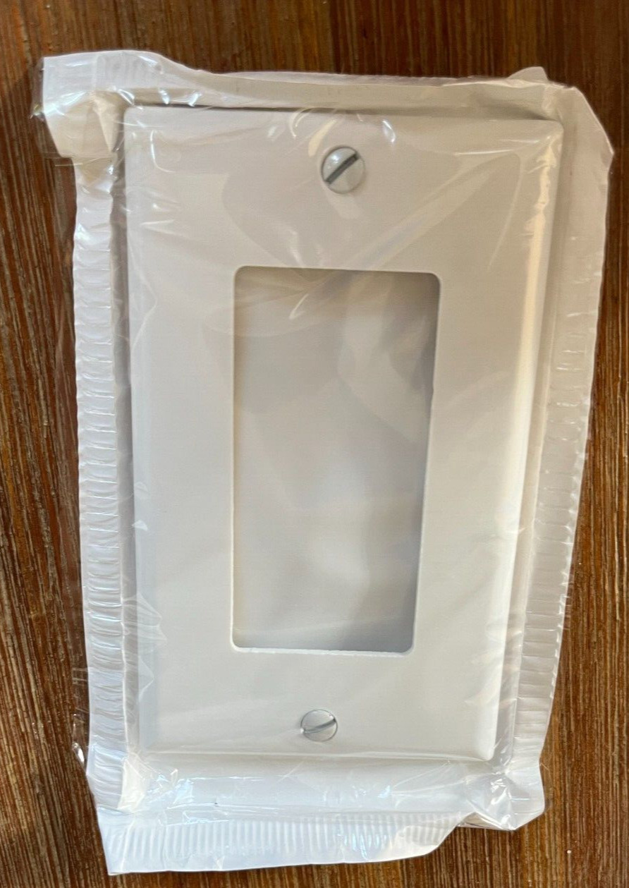 18 Pack Leviton Decora Plus Outlet Cover White Wall Plates