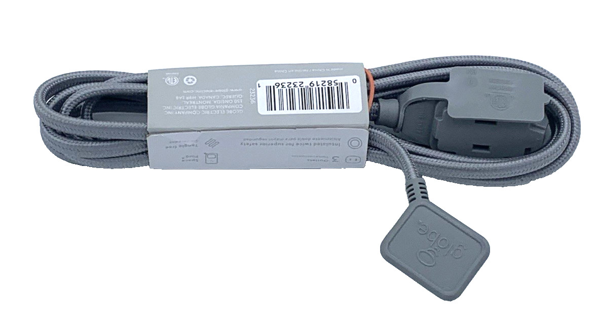 Globe “9 Foot” Fabric Indoor Extension Cord Grey 16/2 Gauge 3 Outlets 125V New