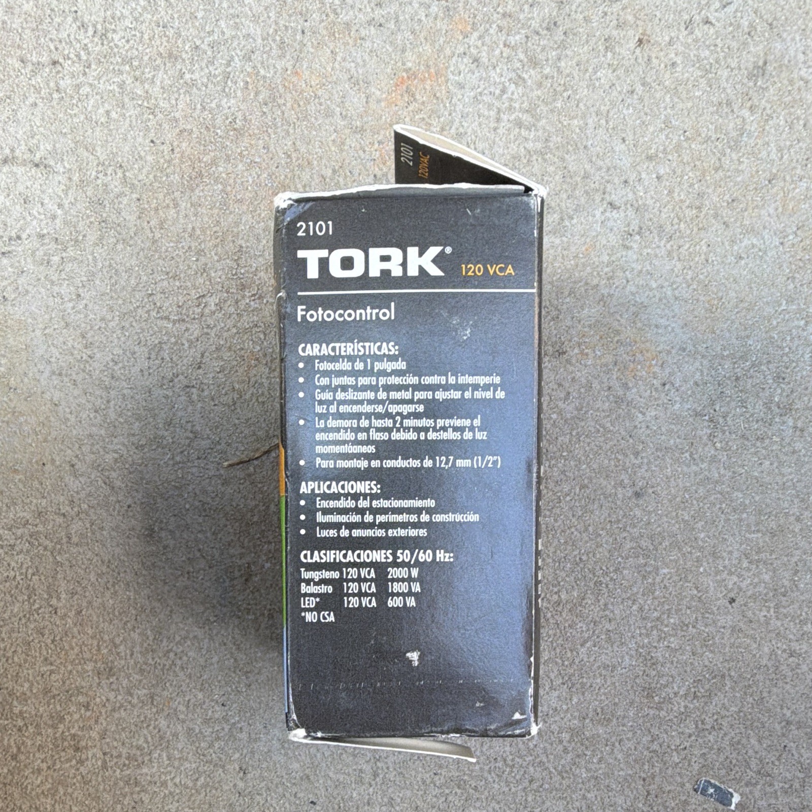 TORK 2101 Photoelectric Photocontrol Switch 120VAC SPST Conduit Mount
