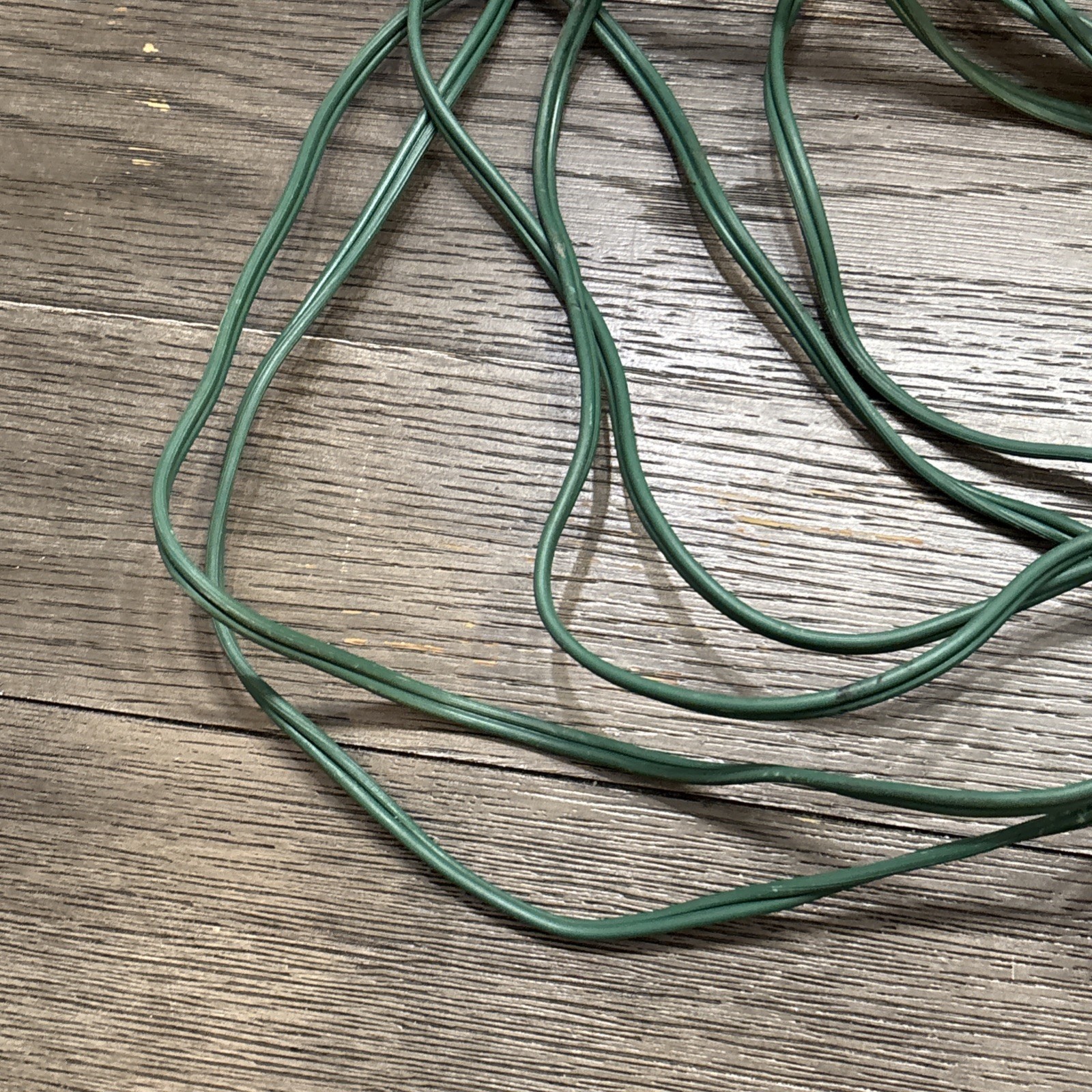 Vintage Set of 2 GE Green Extension Cords. 2 Prong. 9’ Long Each