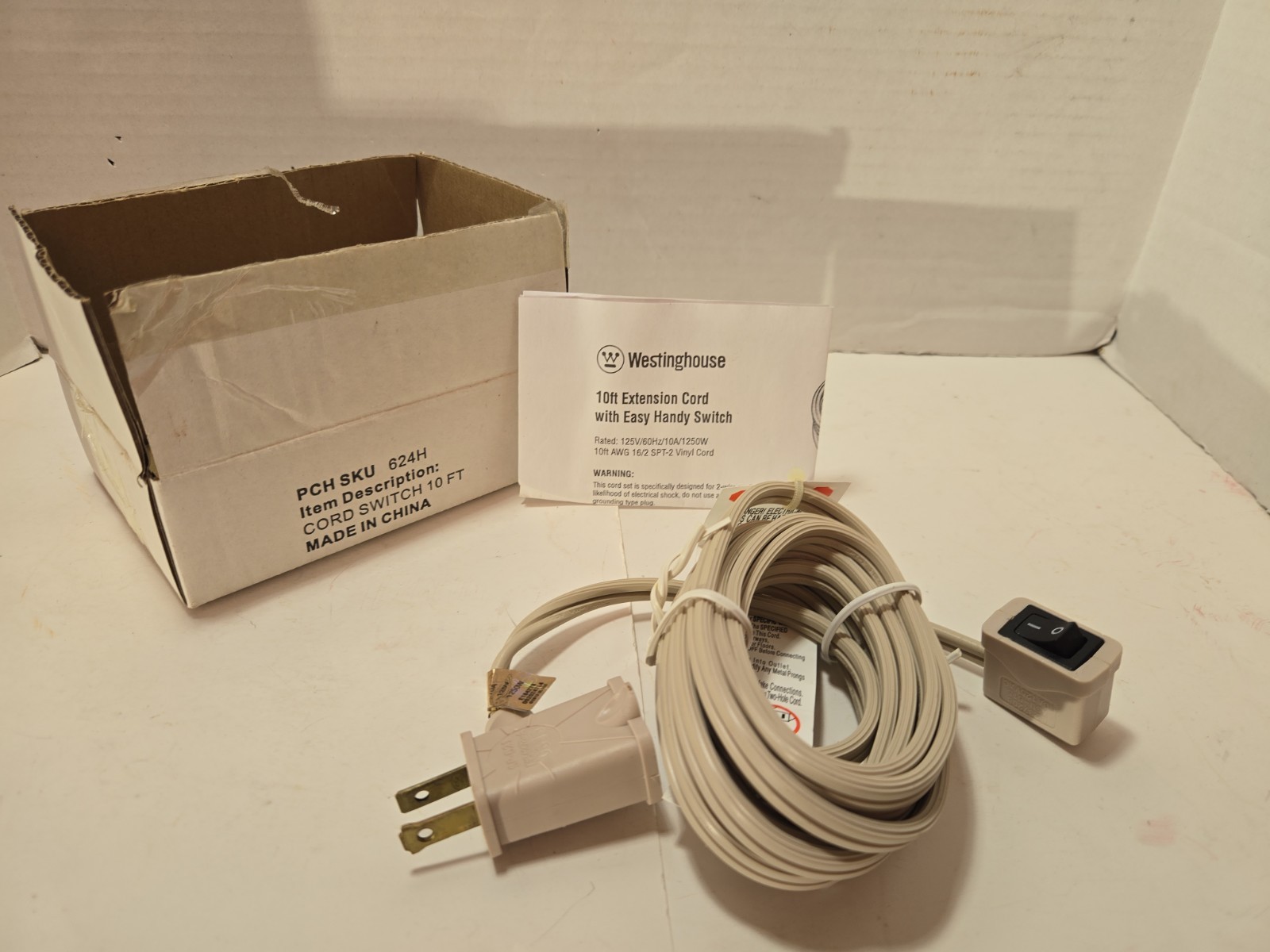 Westinghouse 10 ft. Beige Extension Cord w/ Switch 16/2 SPT-2 2014 New Open Box