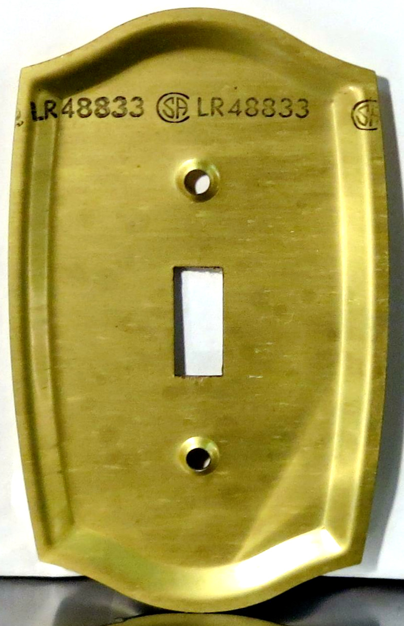 Traditional Single Switch Plate / Cover, SA LR 48833