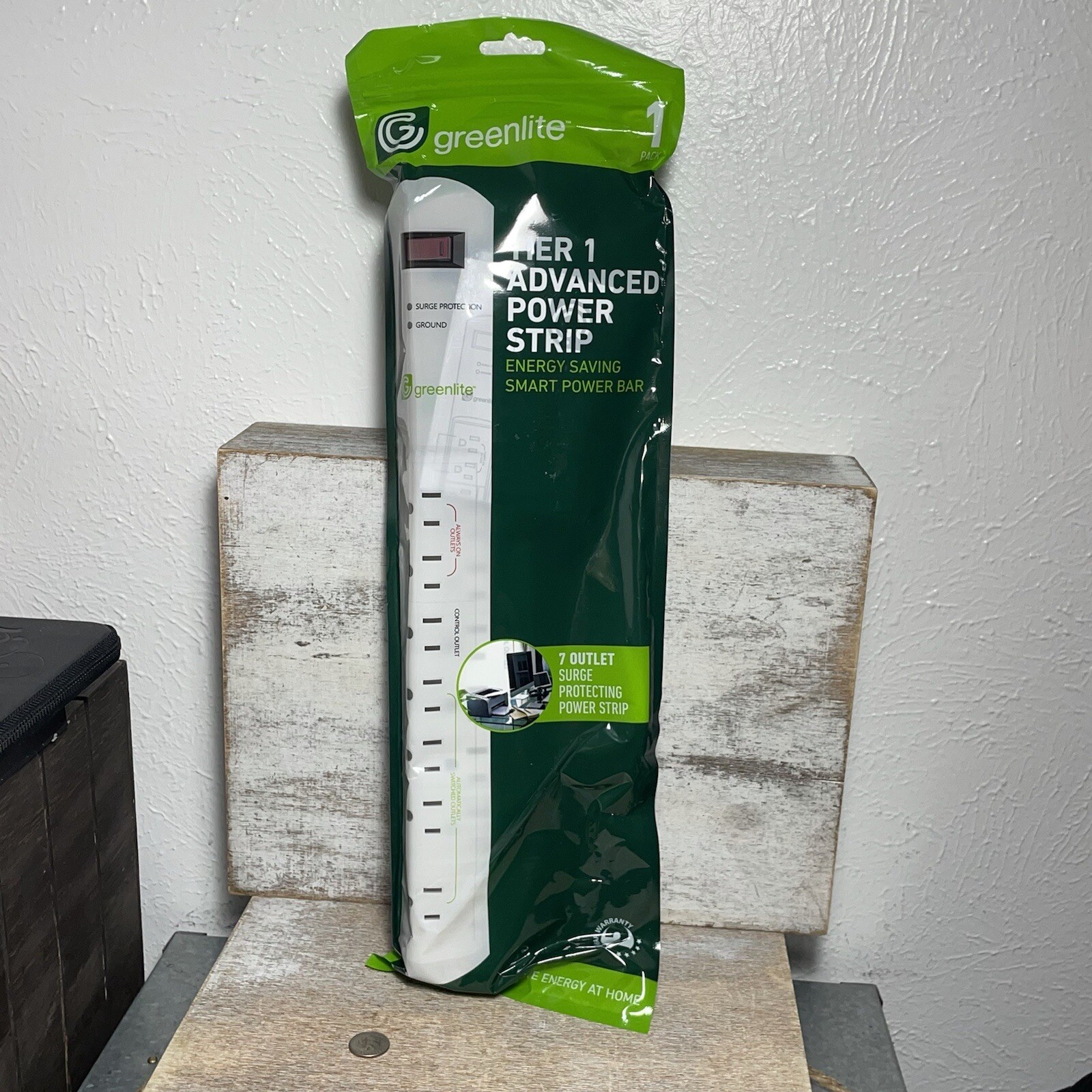One Greenlite Tier 1 Advanced 7 Outlet Surge Power Strip 1440 Joules For TV, PC