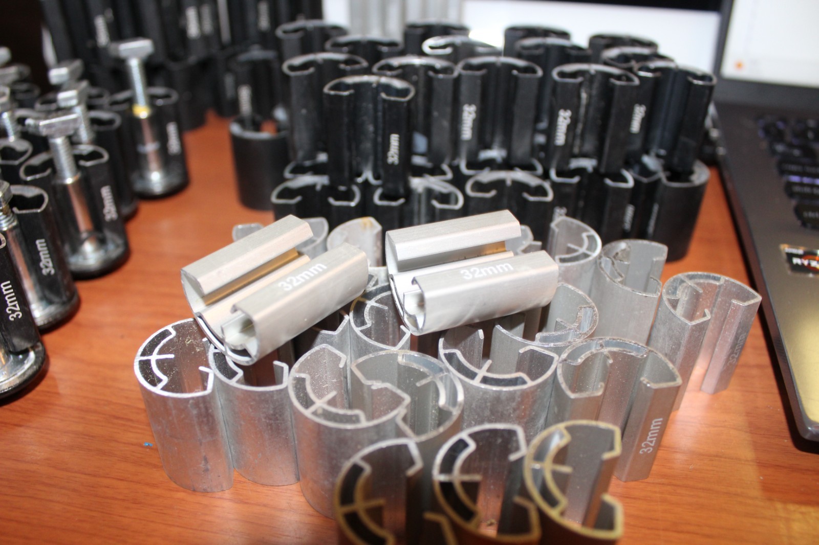 118 New IronRidge UFO Solar Panel Stopper Sleeves /Black & Silver various sizes