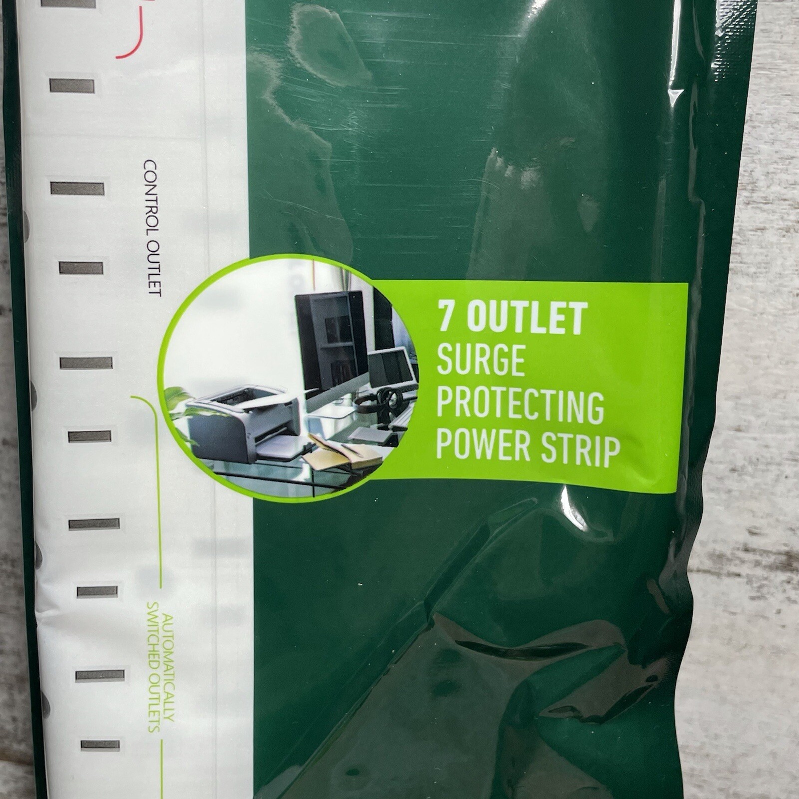 One Greenlite Tier 1 Advanced 7 Outlet Surge Power Strip 1440 Joules For TV, PC