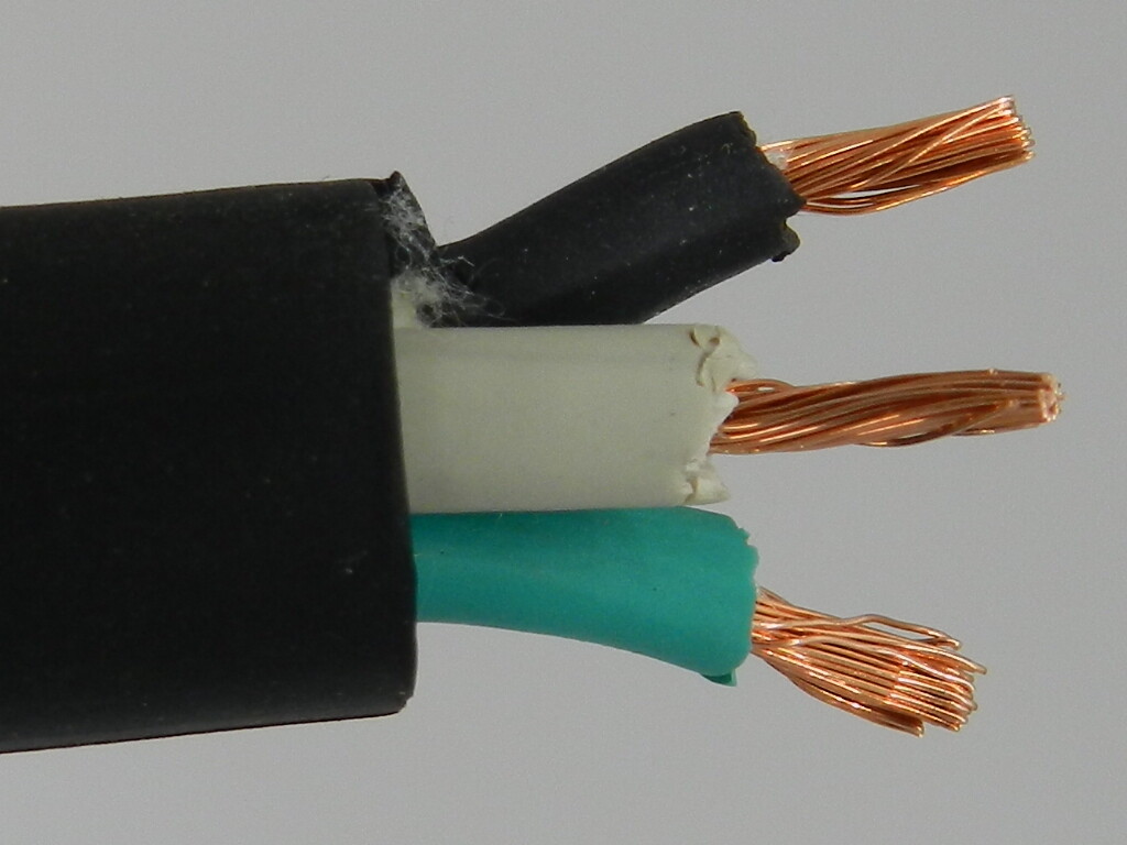 15 ft 12/3 SOOW SOO SO Black Rubber Cord Outdoor Flexible Extension Wire/Cable