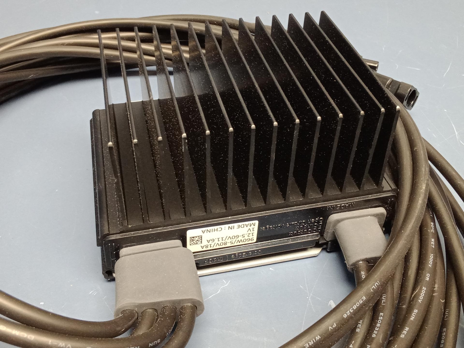 SolarEdge P960 Power Optimizer Dual input P960-4NDZMRZ, Commercial NEW