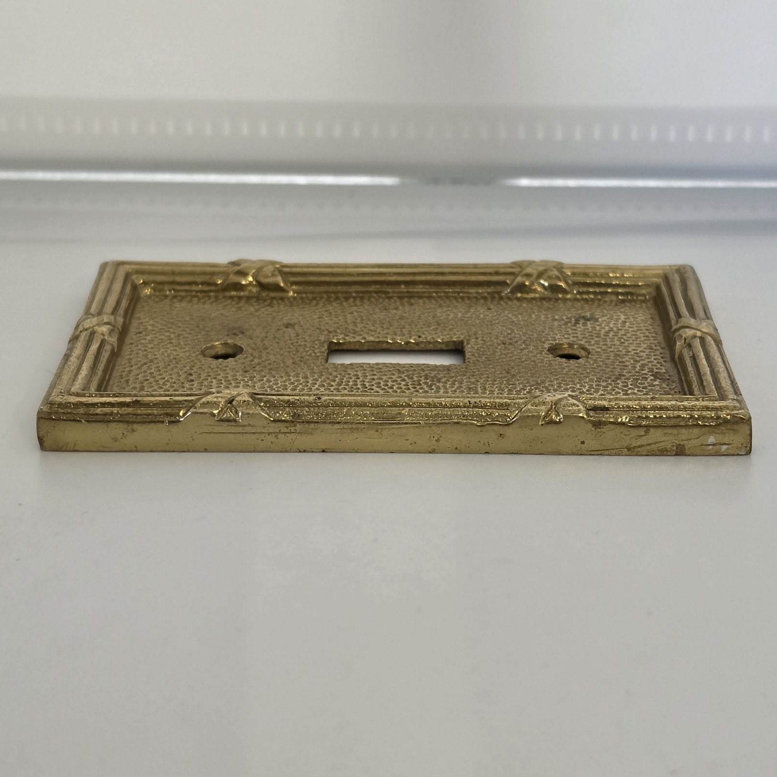 Phylrich Ribbon and Reed collection Light Switch Plate Gold