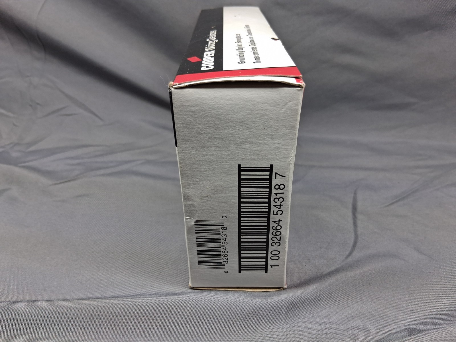 Cooper Grouding Duplex Receptacle 15A-125V 2 Pol 3 Wire 10 Piece Almond New