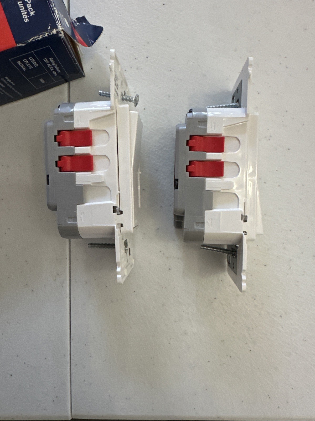 Leviton Decora+ ESL01-2PW Decorator Rocker Dimmer Wall Switch White 2 Pack LEDF4