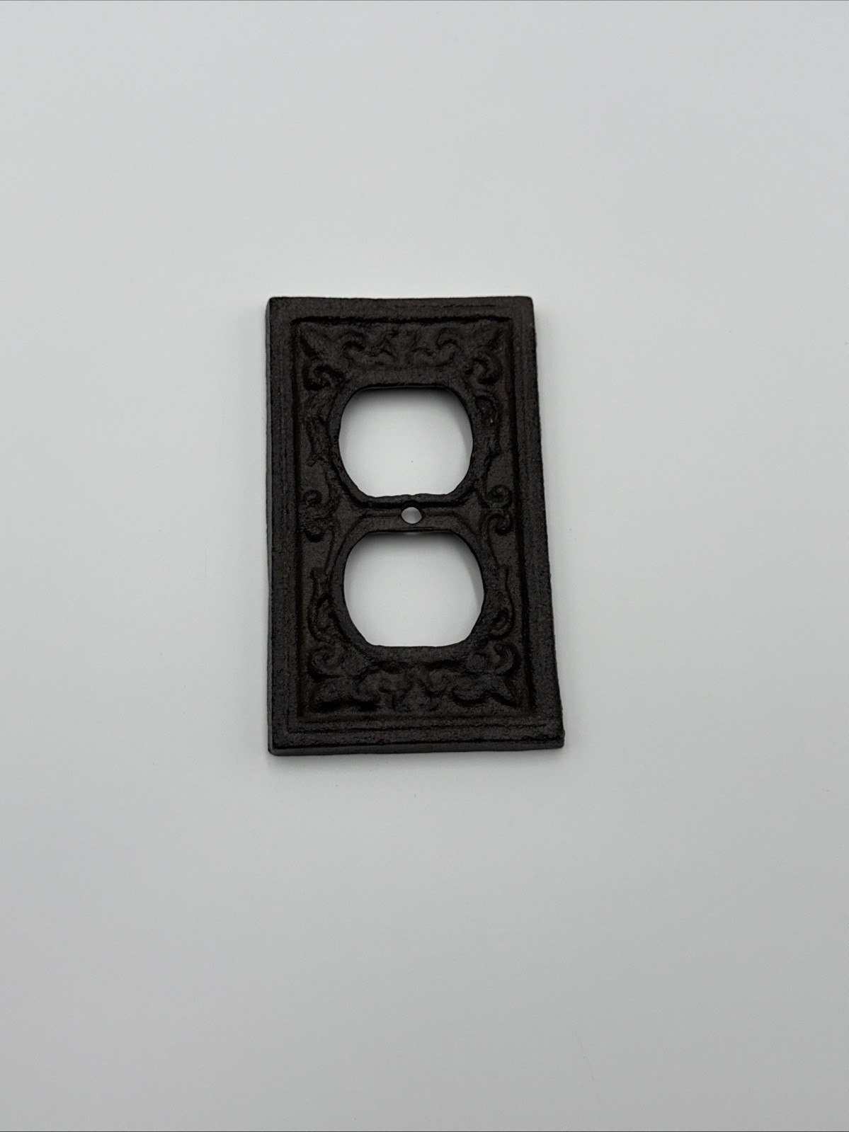 Vintage Cast Iron 2 Outlet Wall Receptacles 4.75” Fleur-De-Li Trim