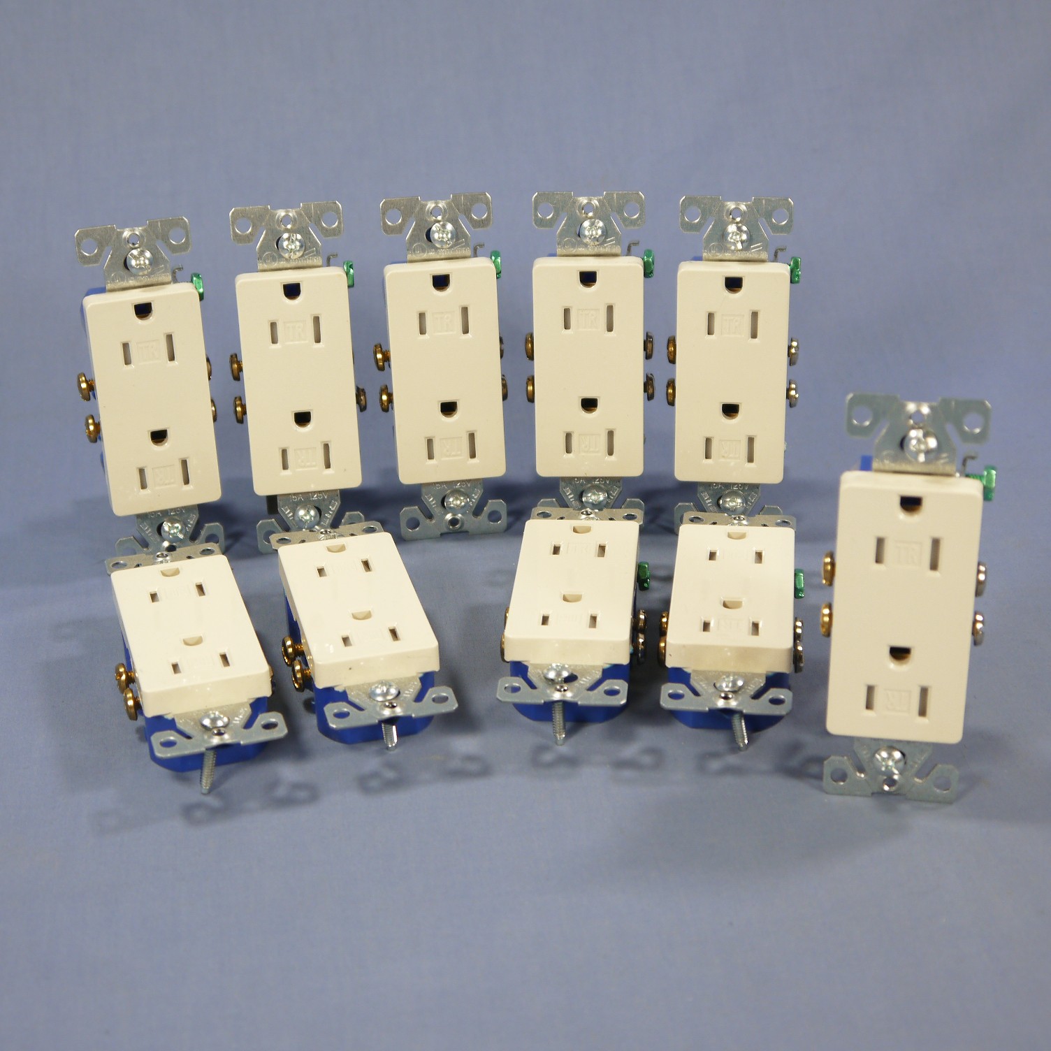 10 Cooper Lt Almond TAMPER RESISTANT Decorator Receptacles 5-15R 15A TR1107LA