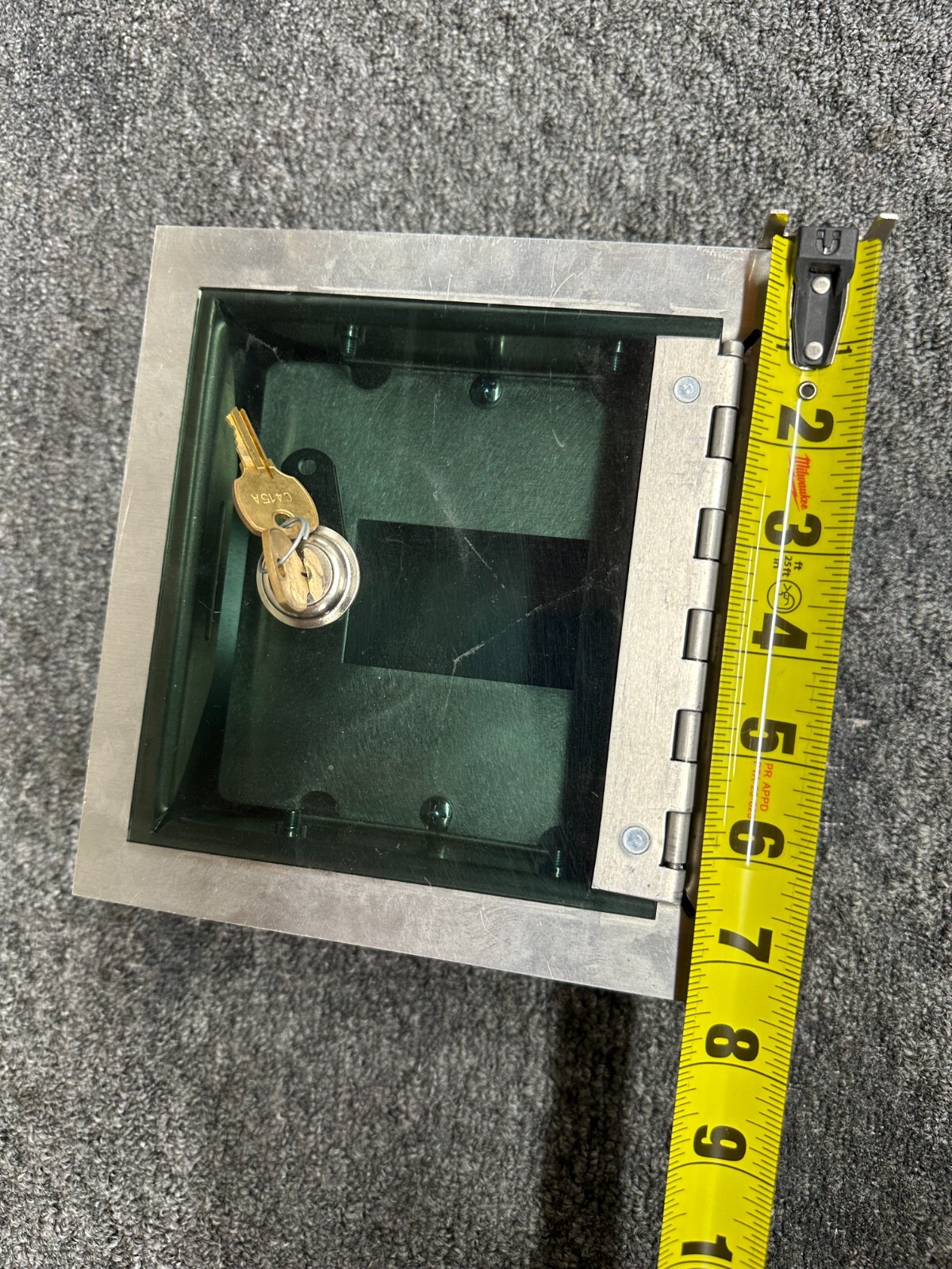 NEW Stainless Outlet Receptacle Flush Mount Lockable Box with tinted Cover