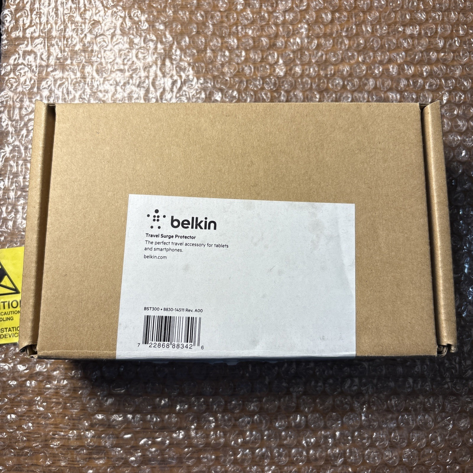 Belkin BST300 Gray & White 3 Outlet Swivel Expander Surge Protector & 2 USB